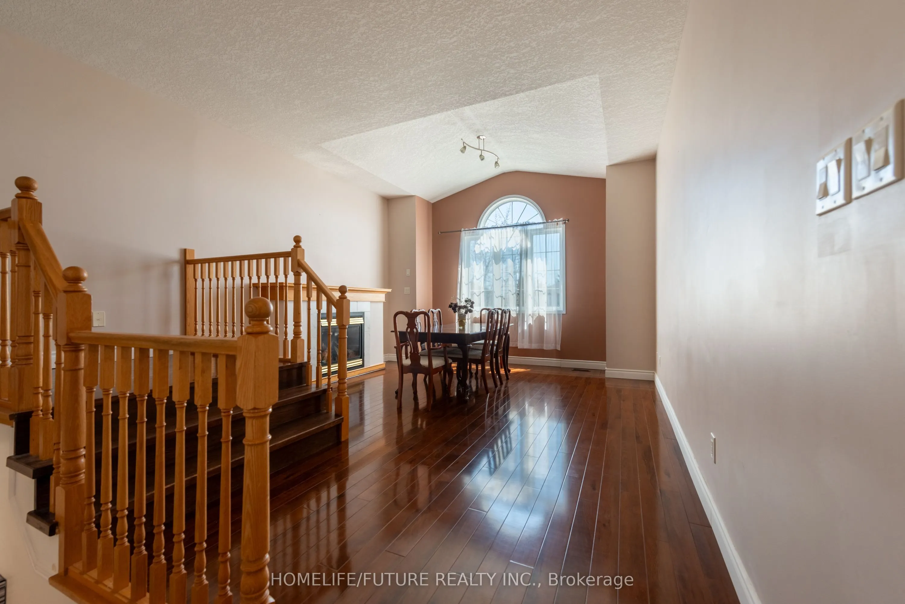 264 Holbeach Court