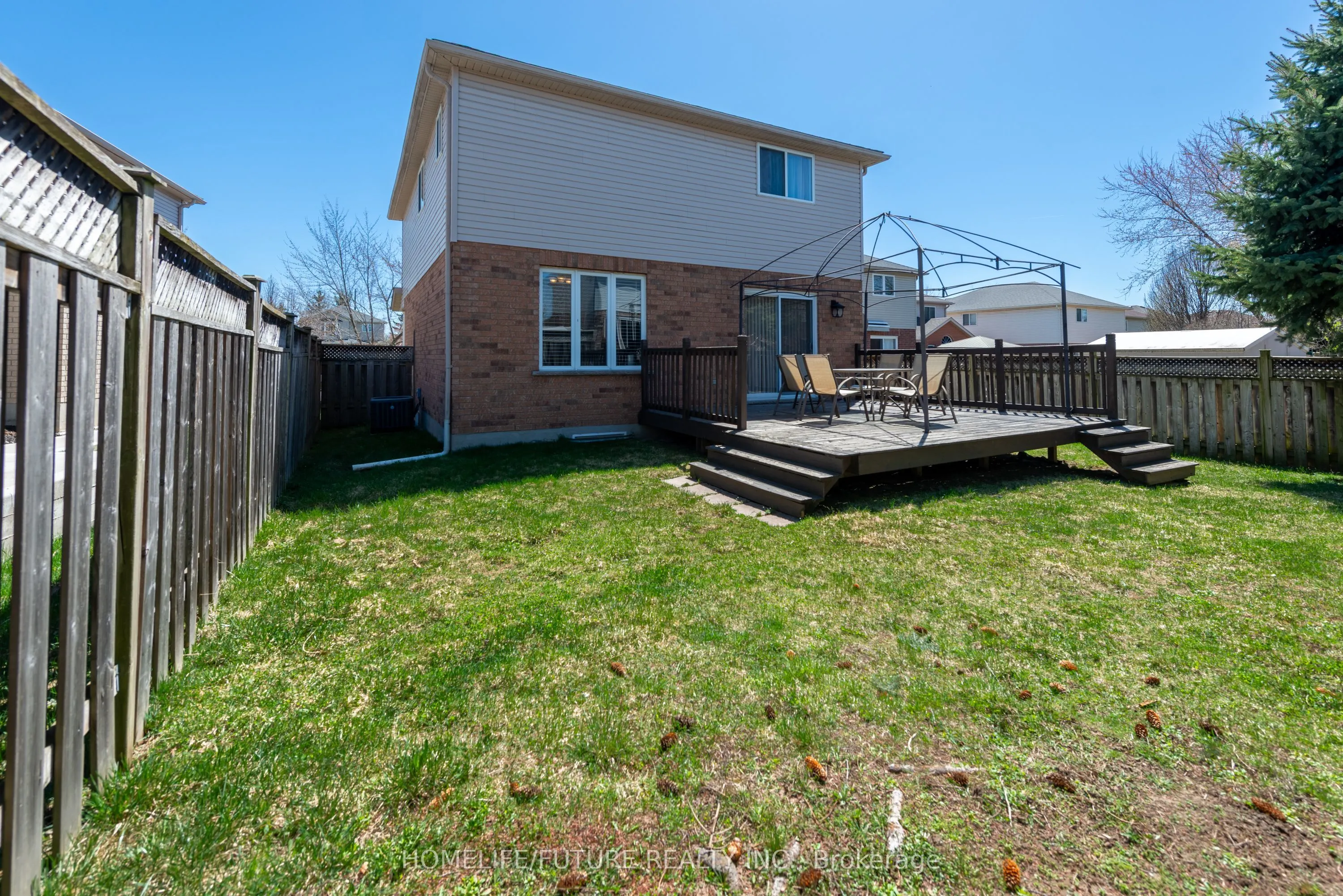 264 Holbeach Court
