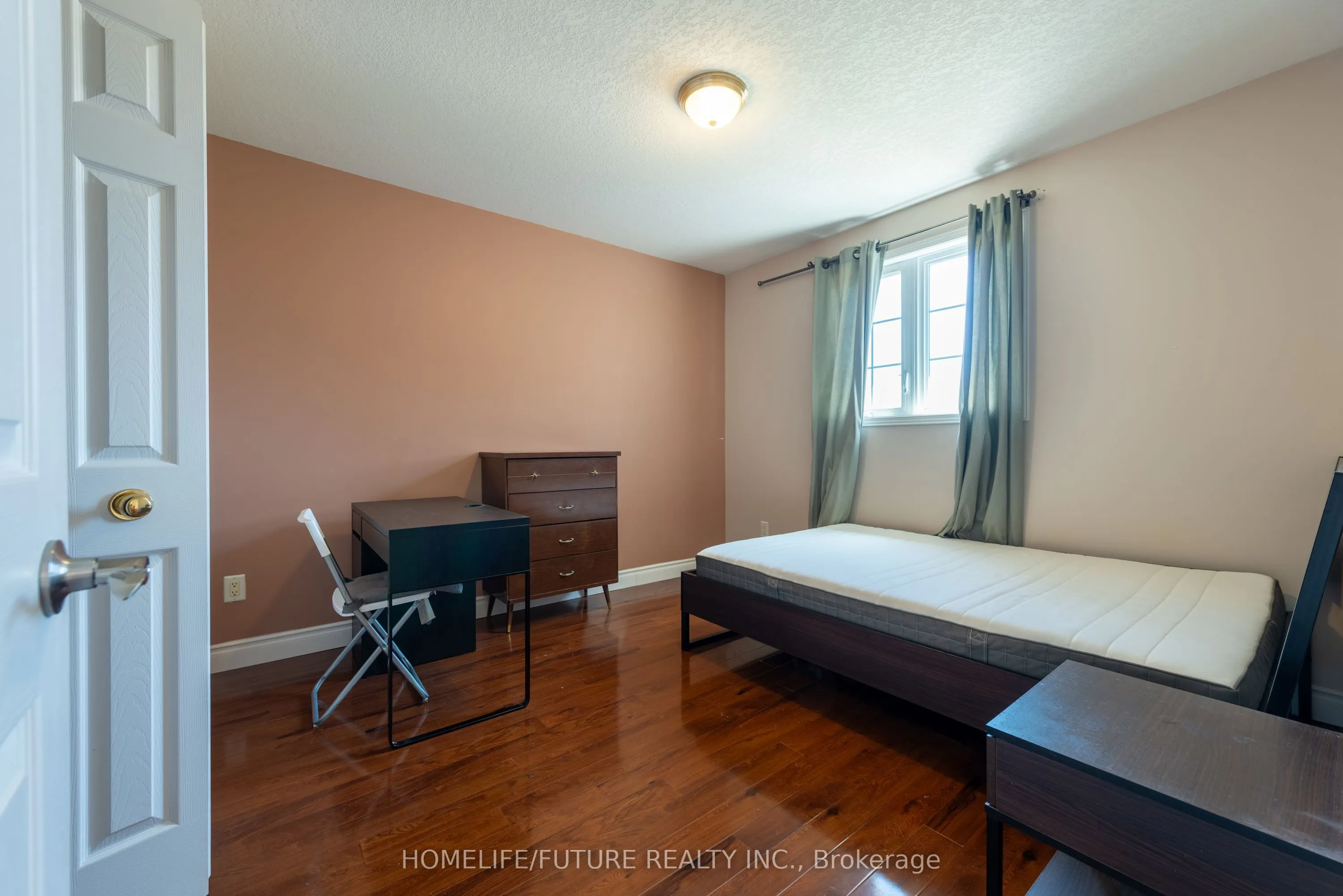 264 Holbeach Court