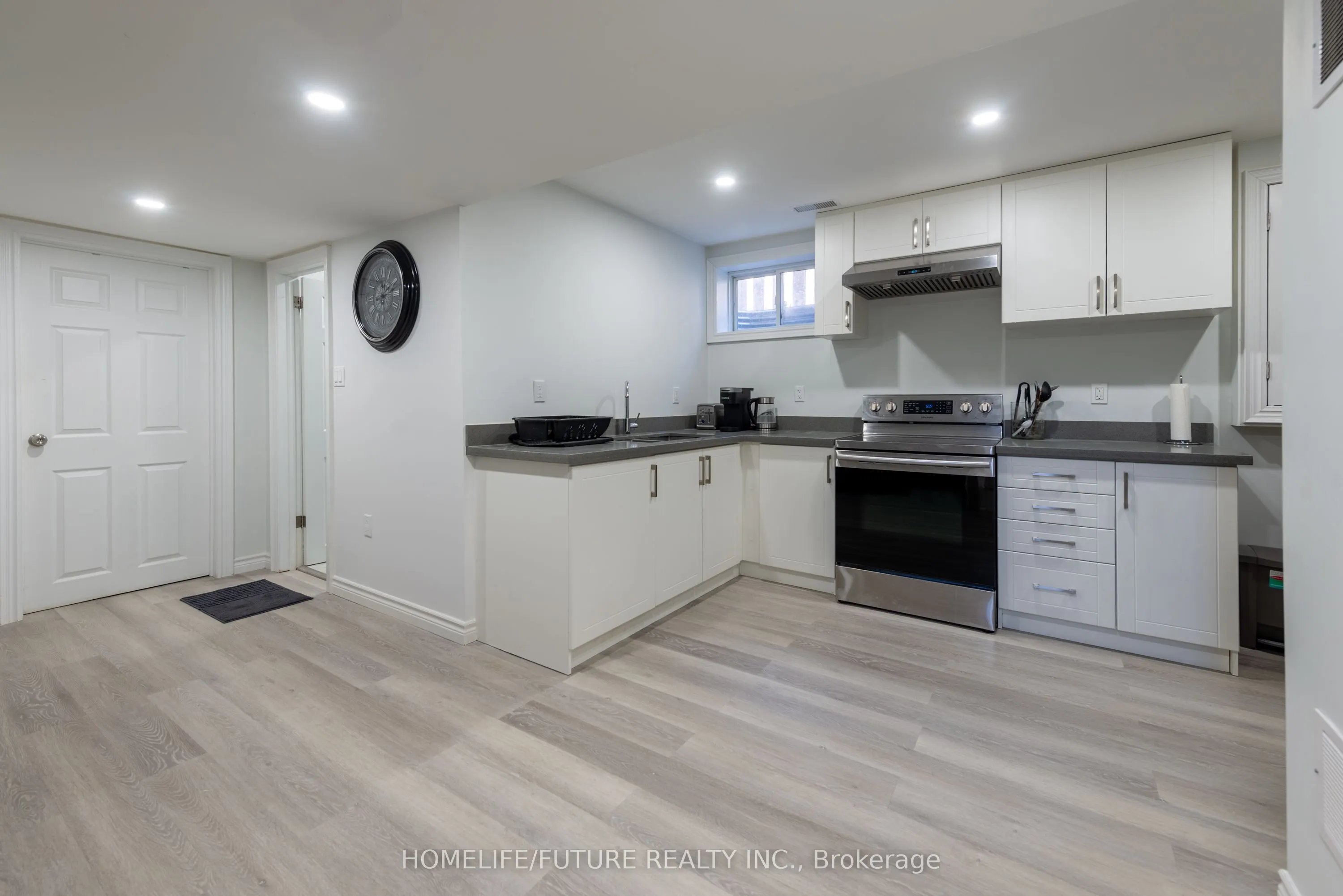 264 Holbeach Court