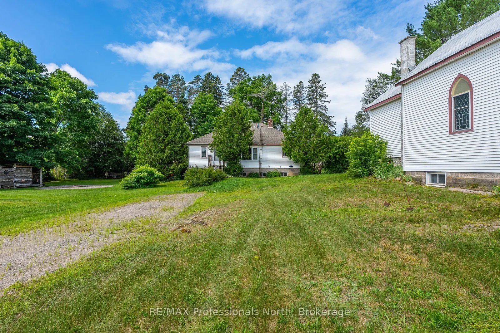 2319 Loop Road