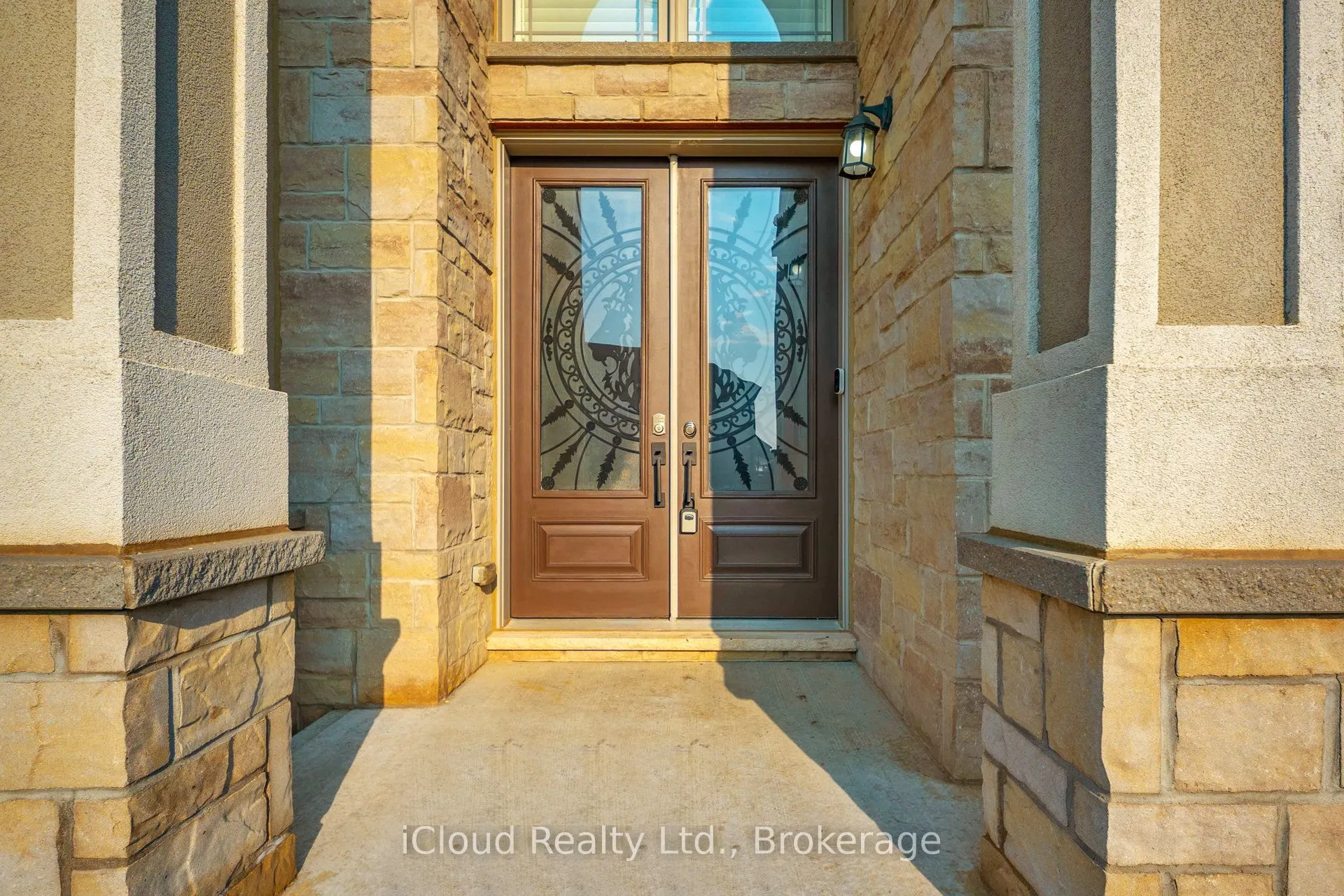 7 Riesling Court