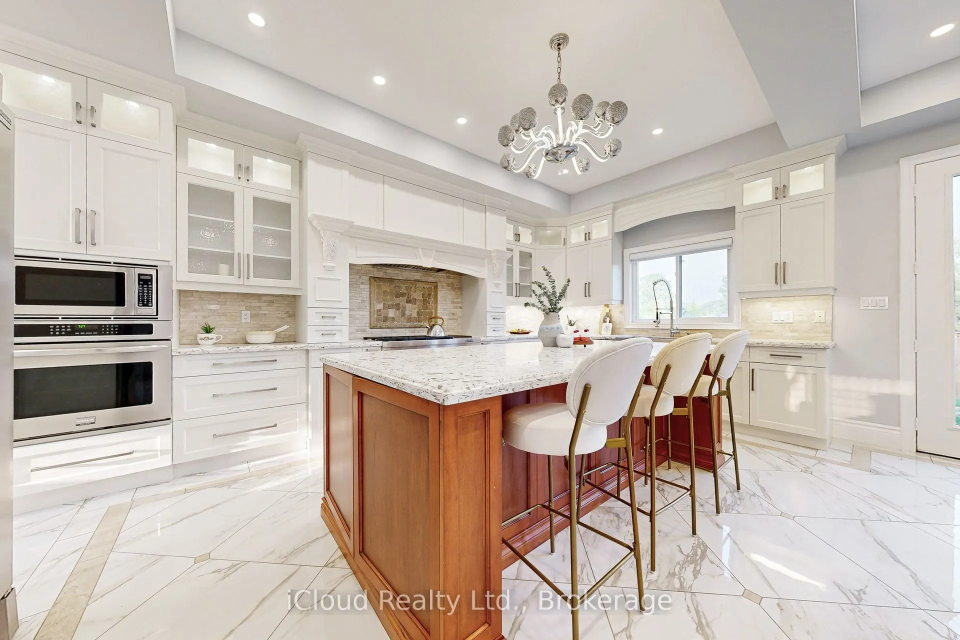 7 Riesling Court