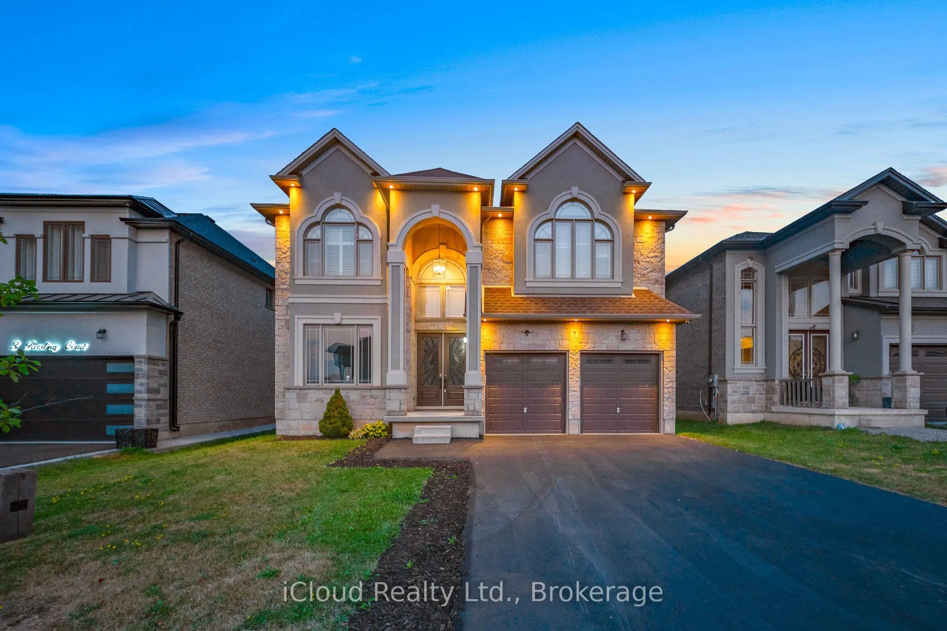 7 Riesling Court