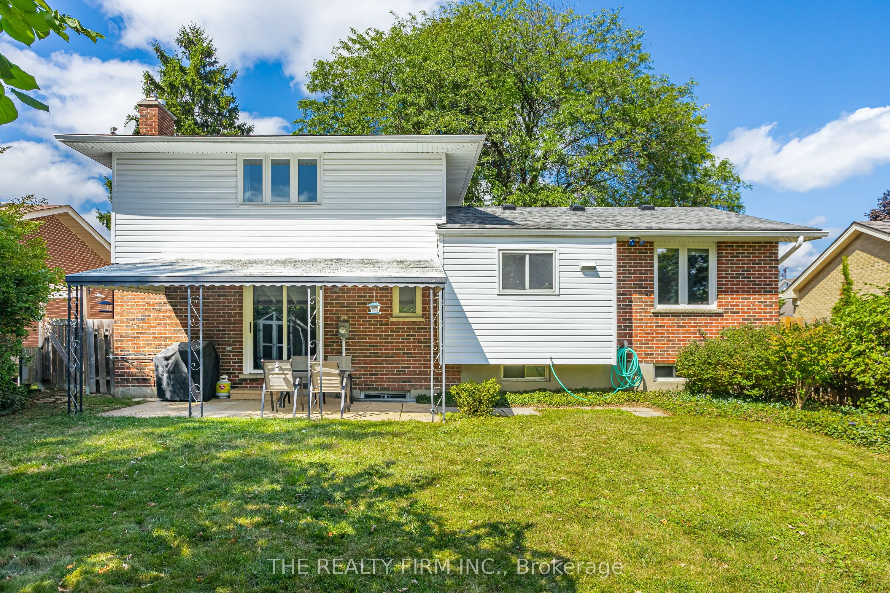 22 Milford Crescent