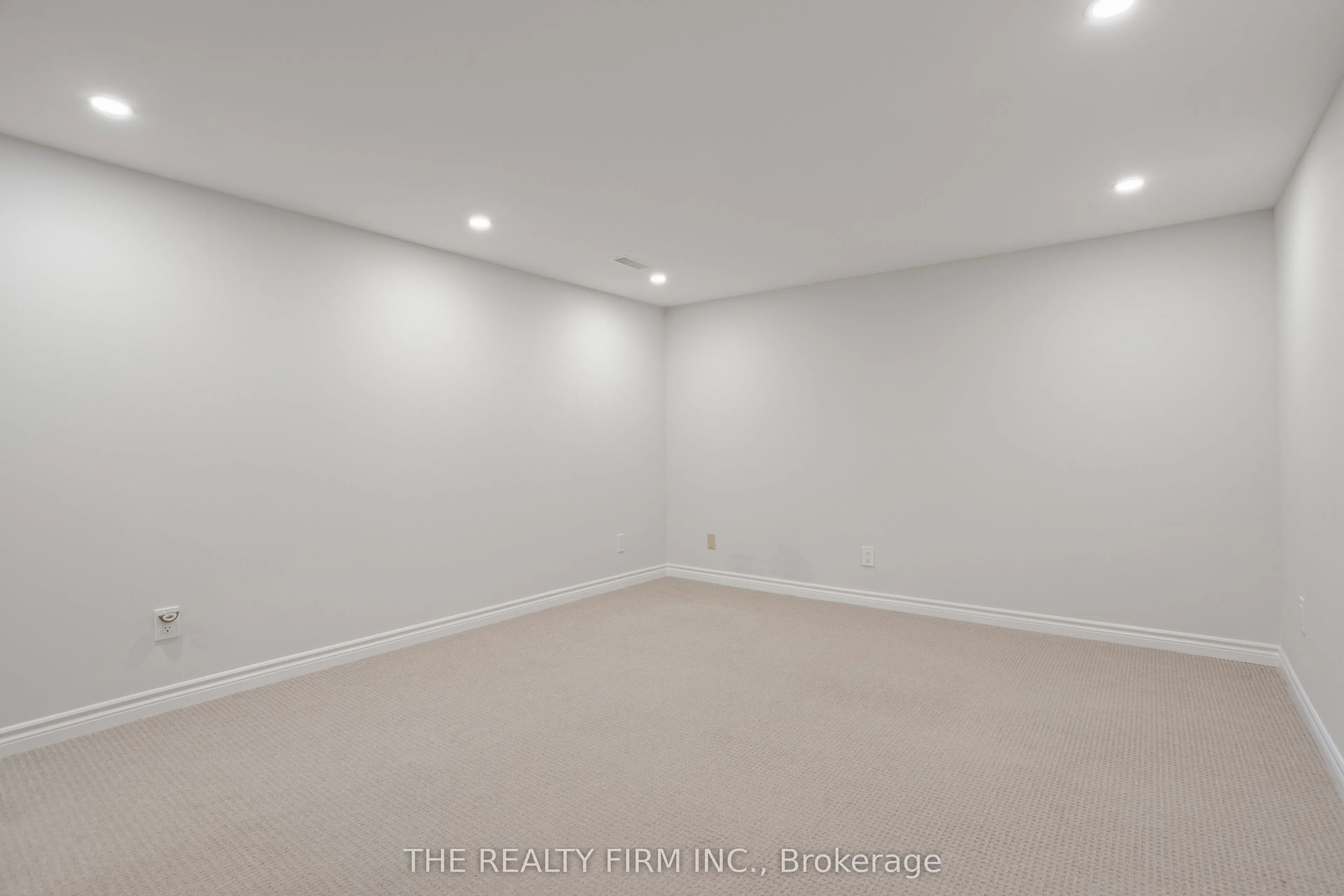 22 Milford Crescent