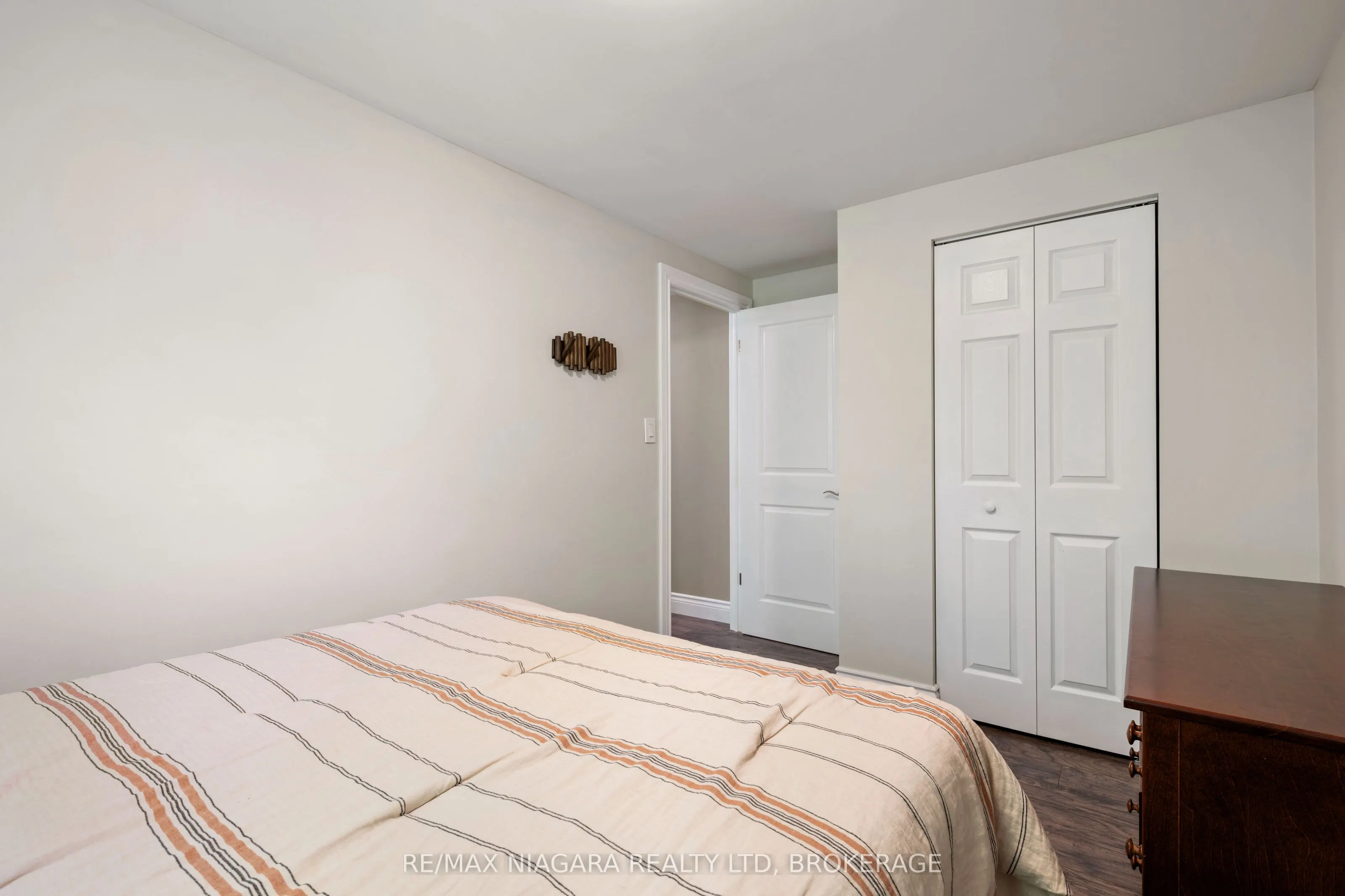 1 Bardadyn Court