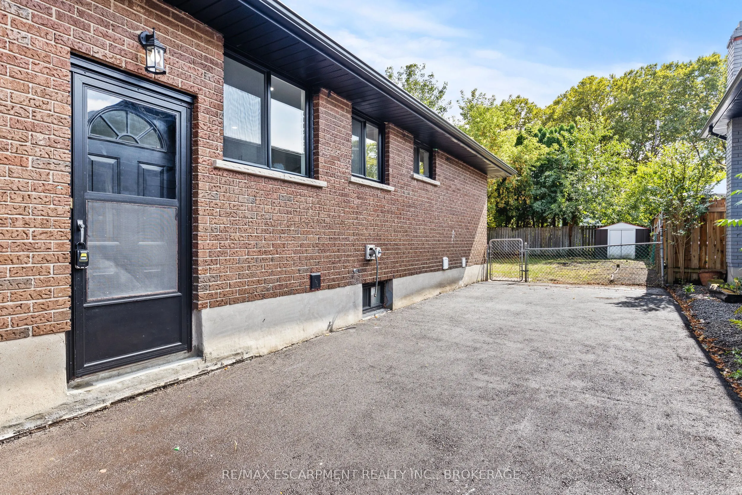 3139 Secord Place