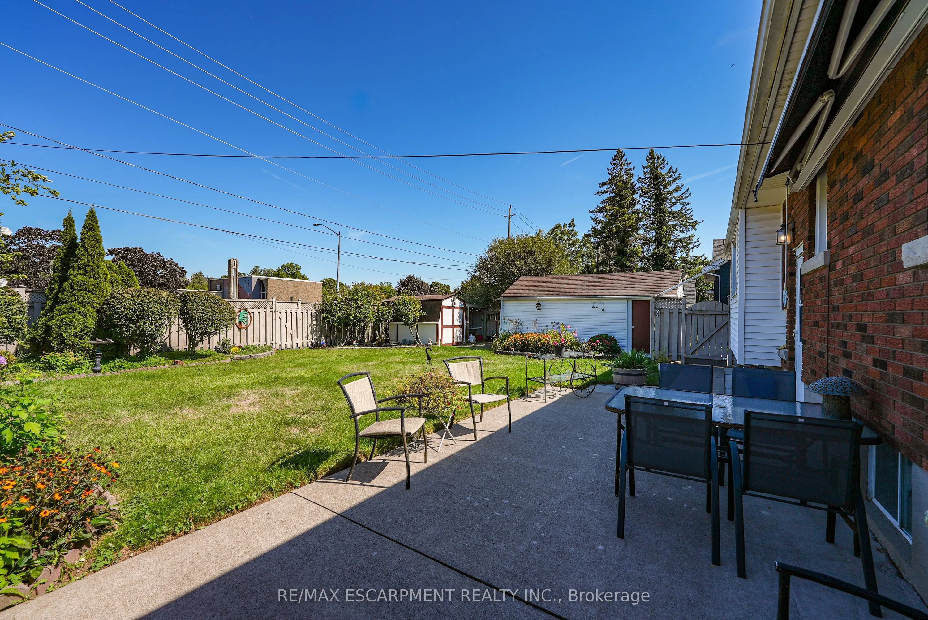 11 Riverview Drive