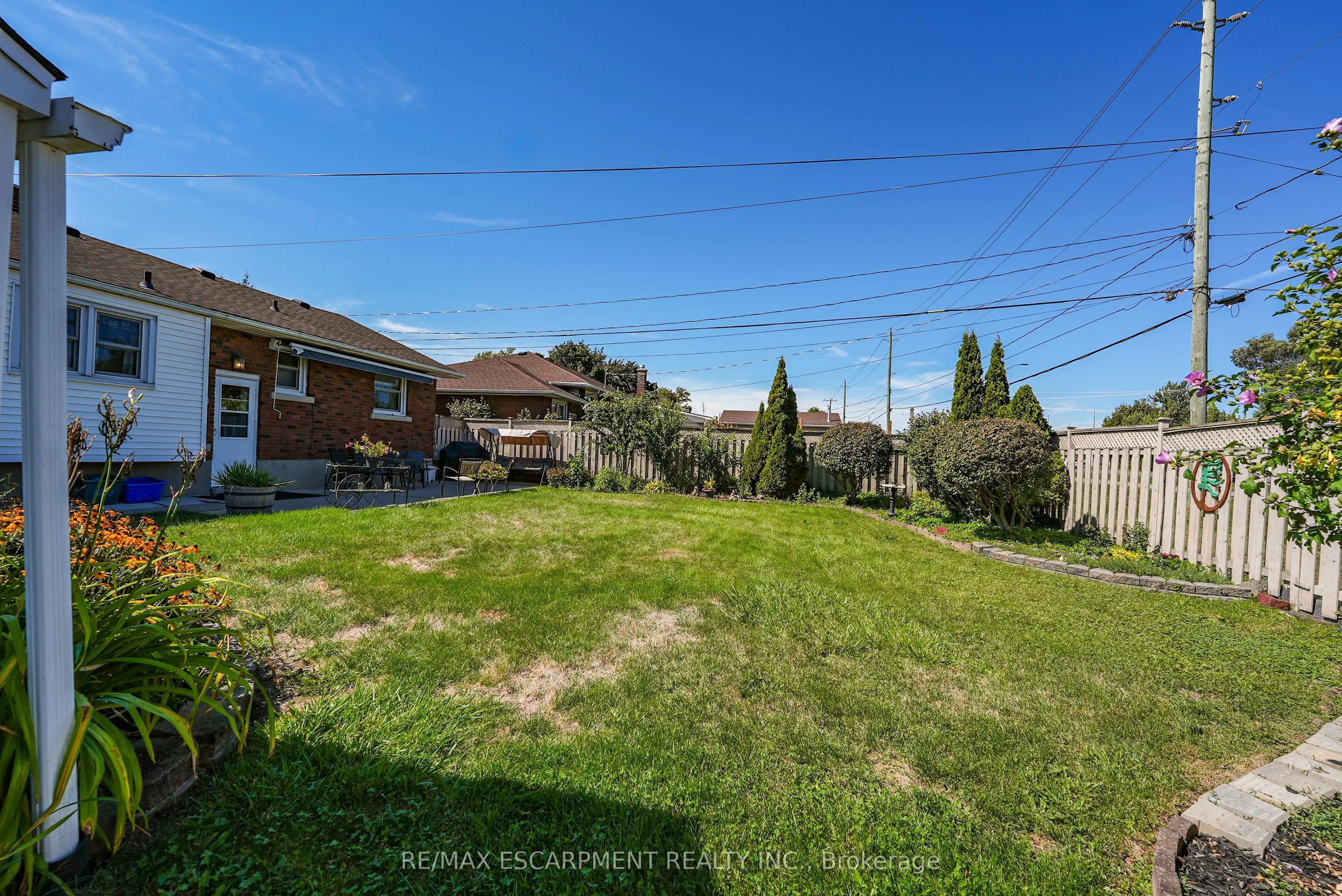11 Riverview Drive