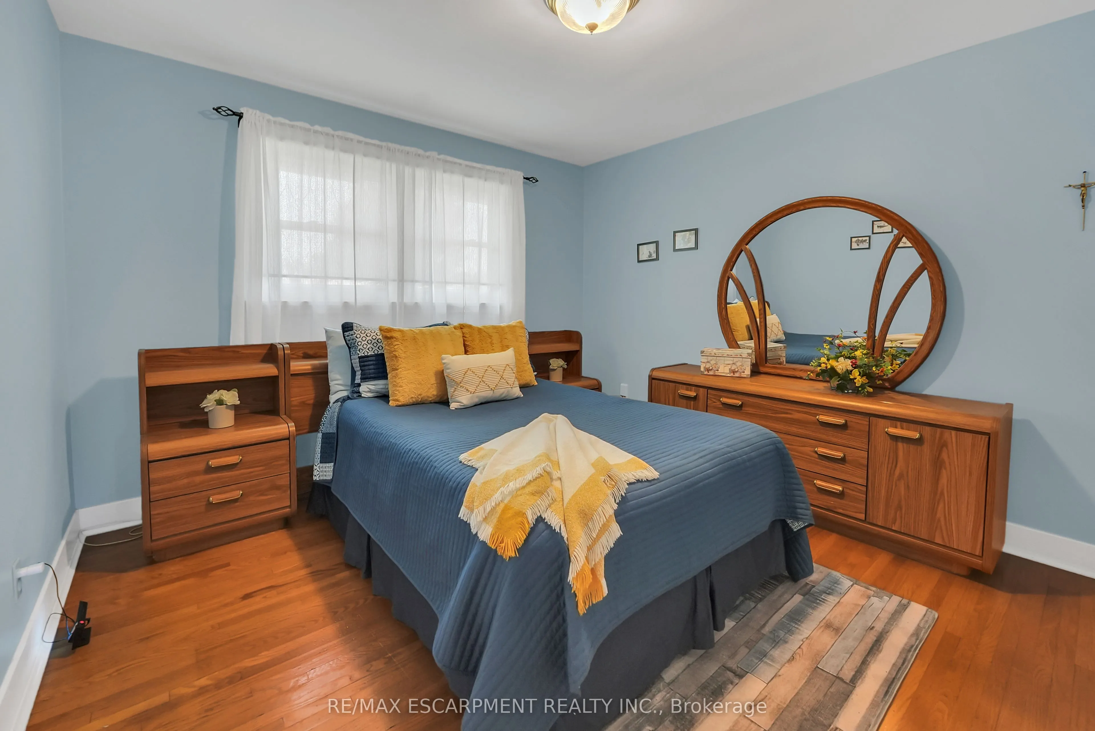 11 Riverview Drive