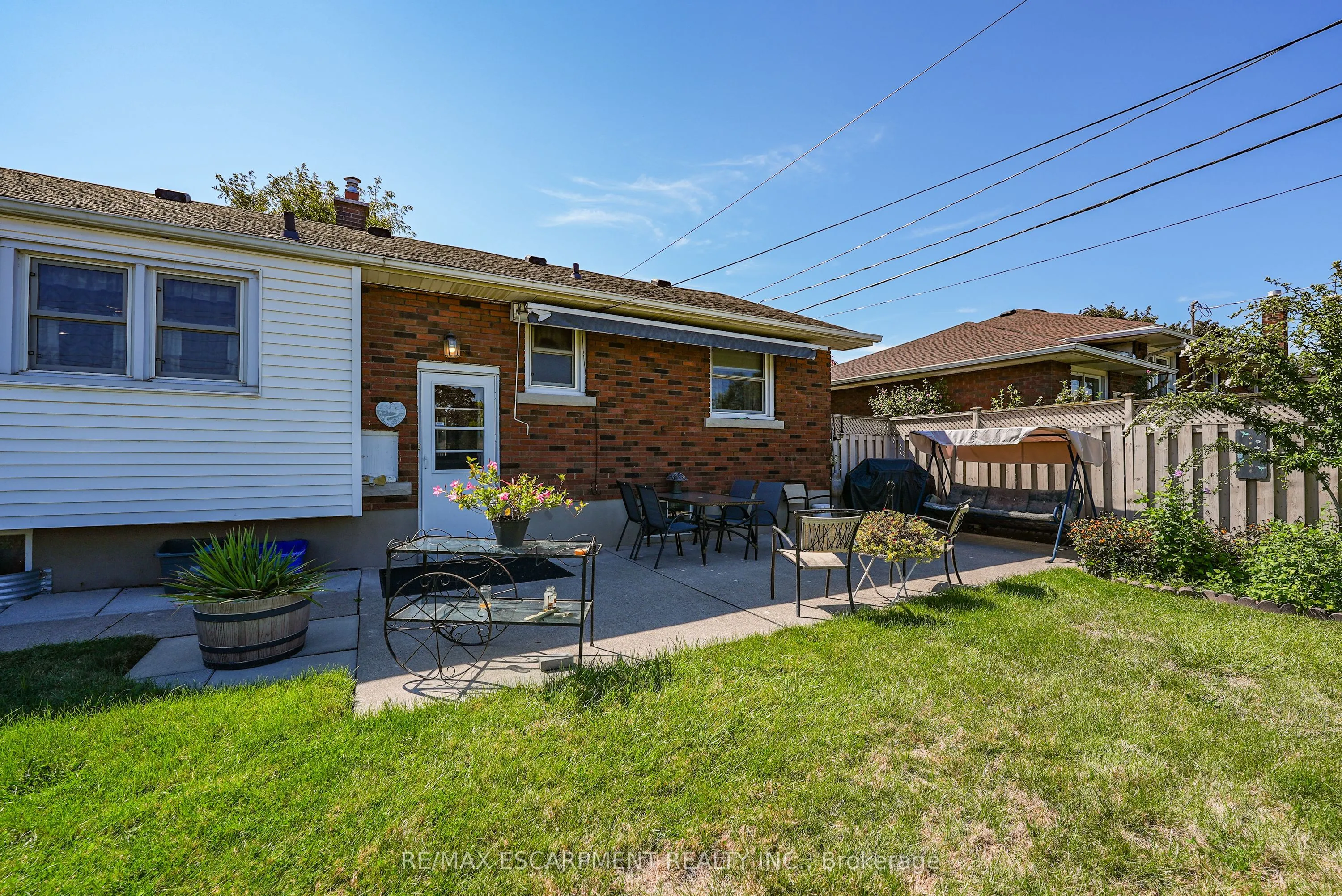 11 Riverview Drive