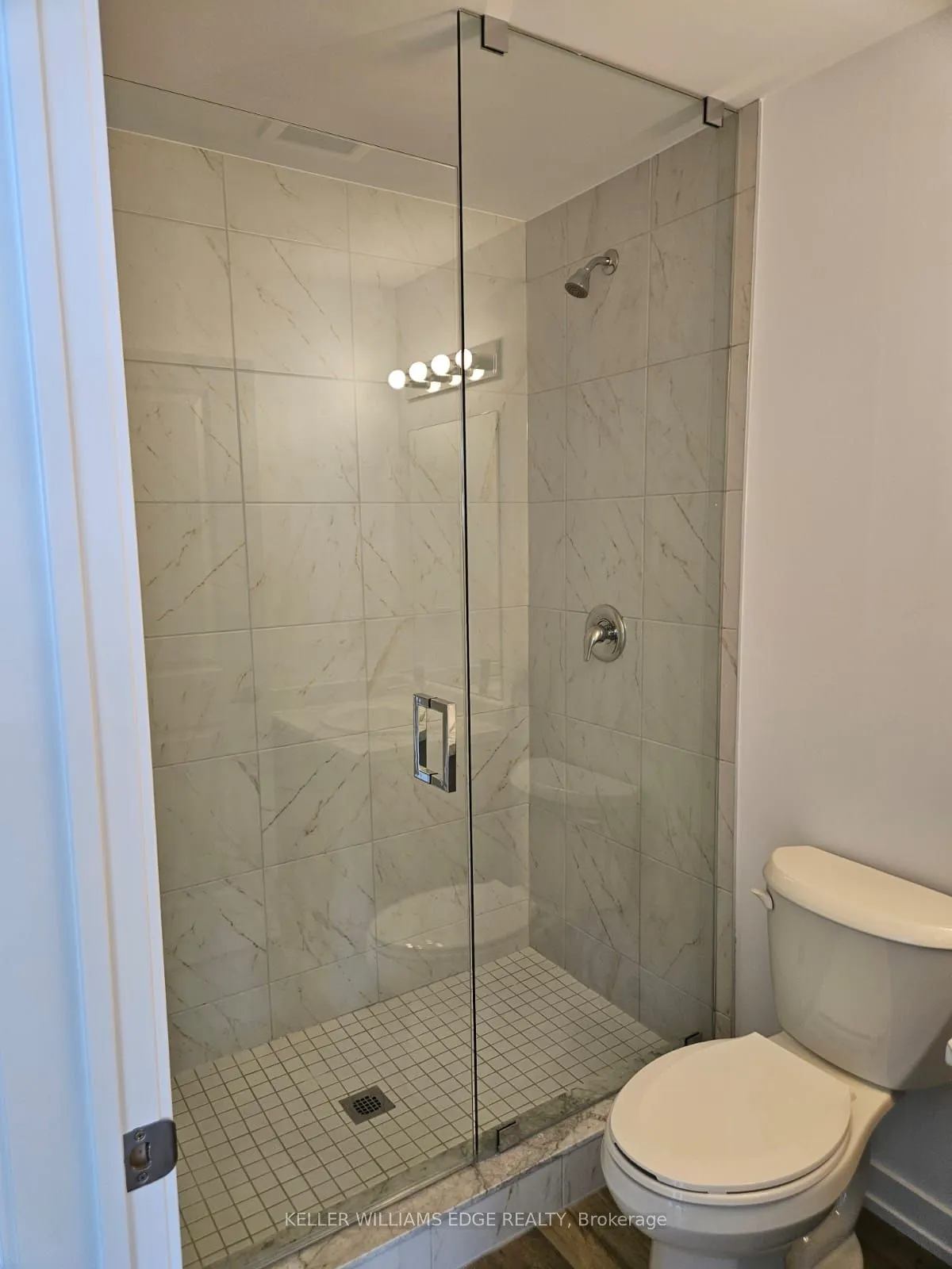 470 Dundas Street E, #602