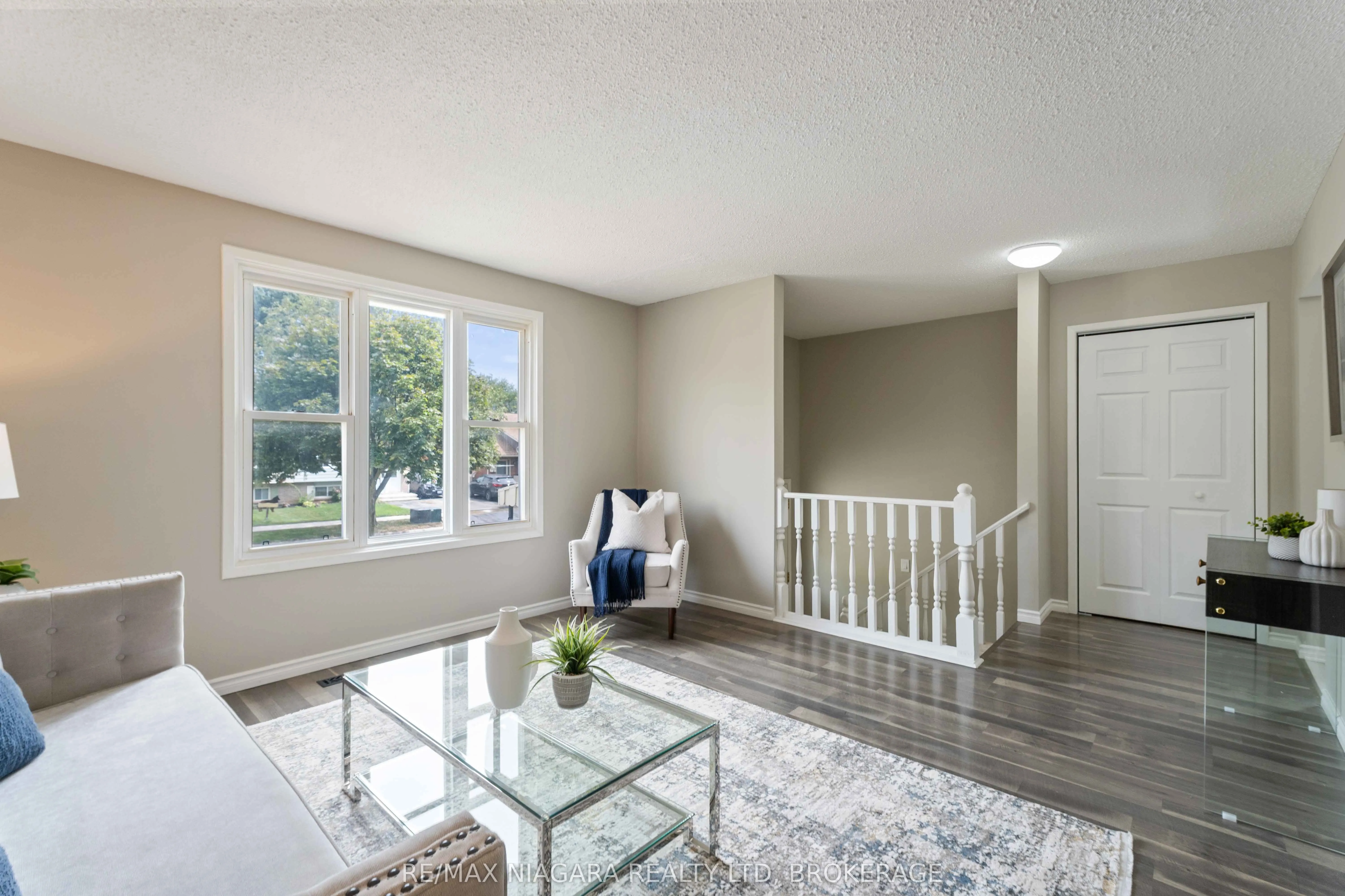8299 Mundare Crescent