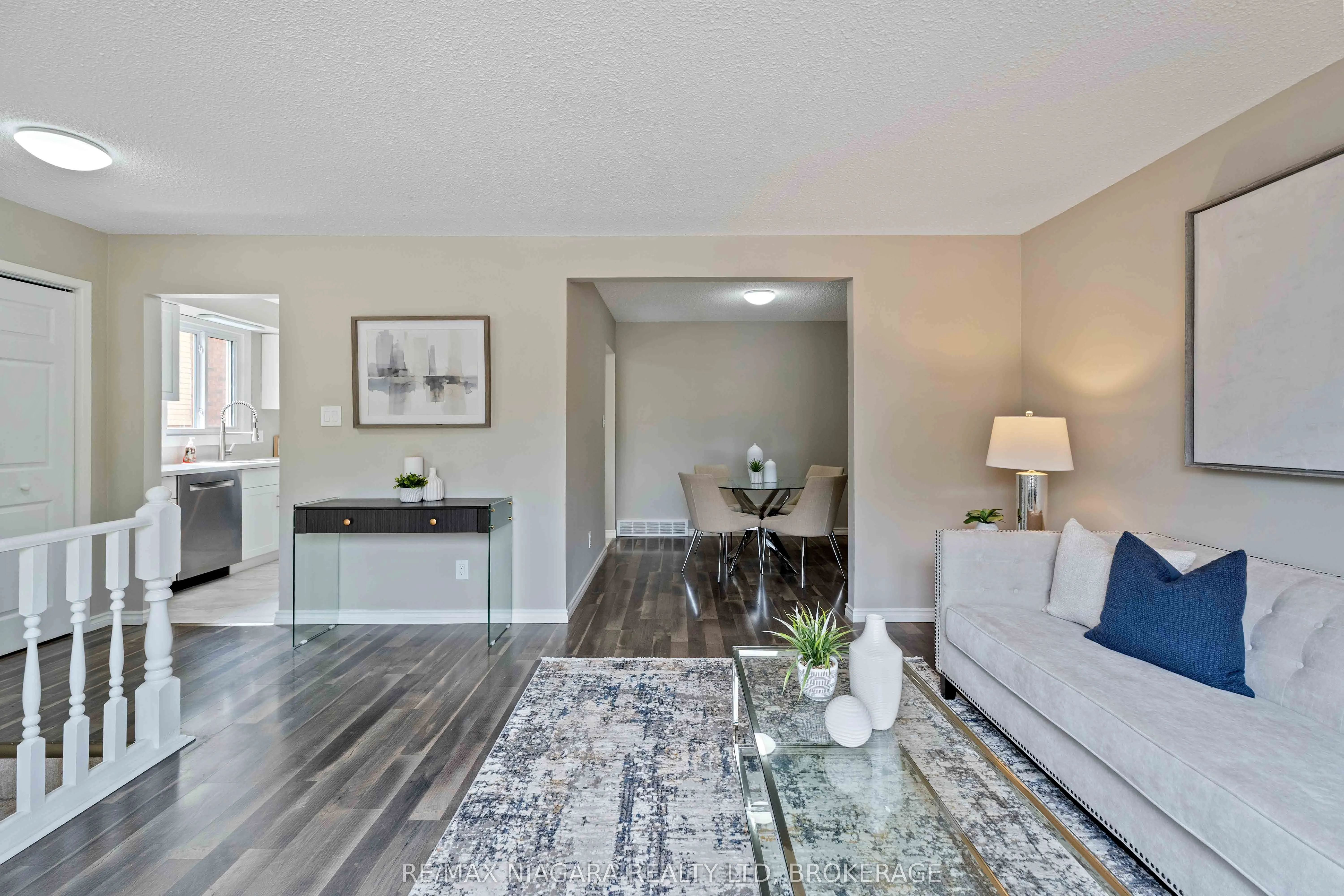 8299 Mundare Crescent