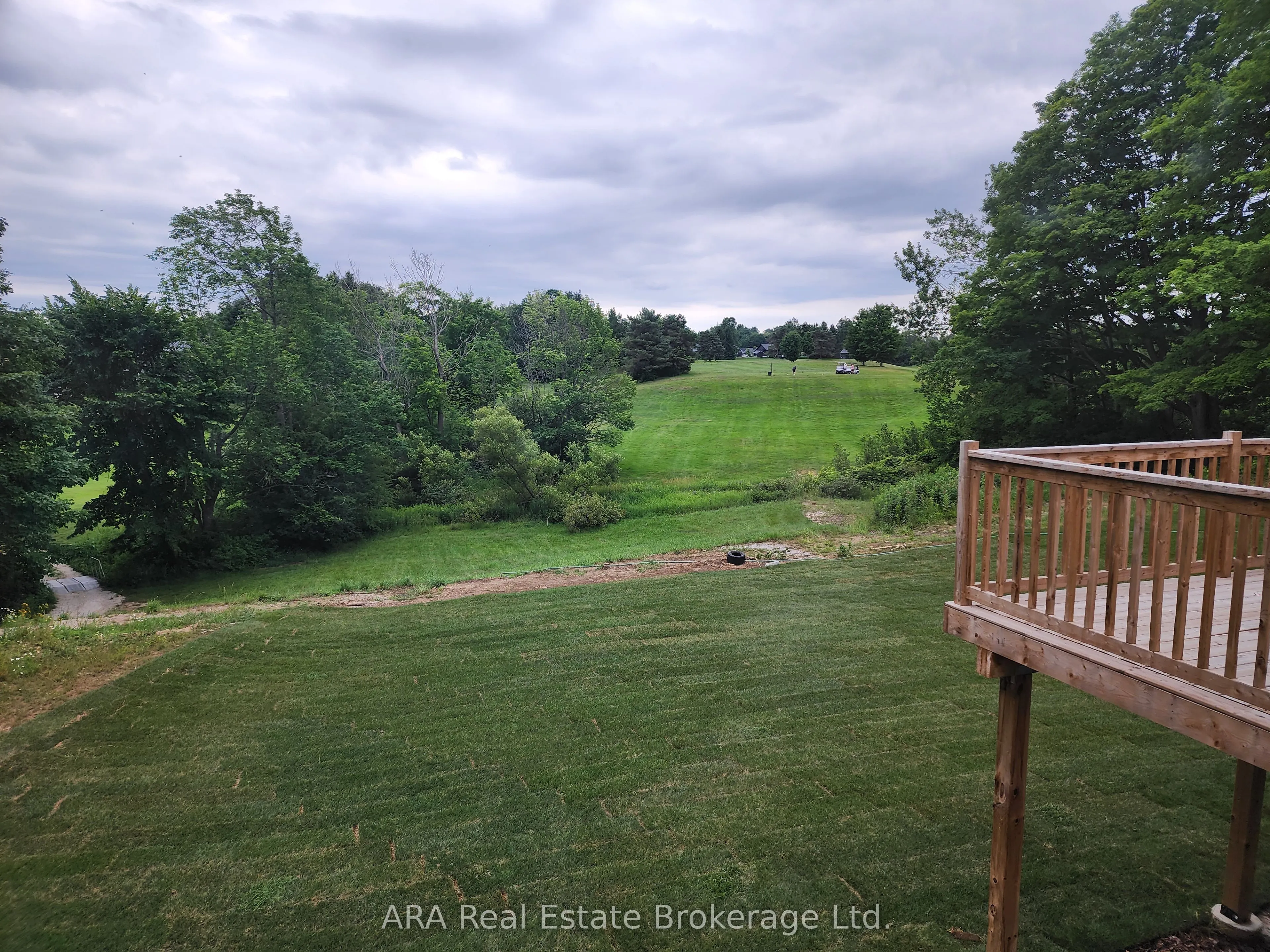 2 Hilton Lane, #33
