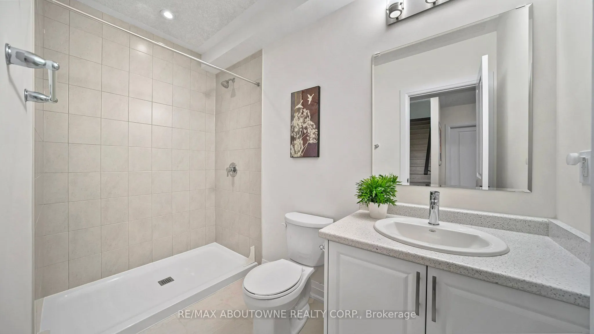 27 Jacob Detweiller Drive