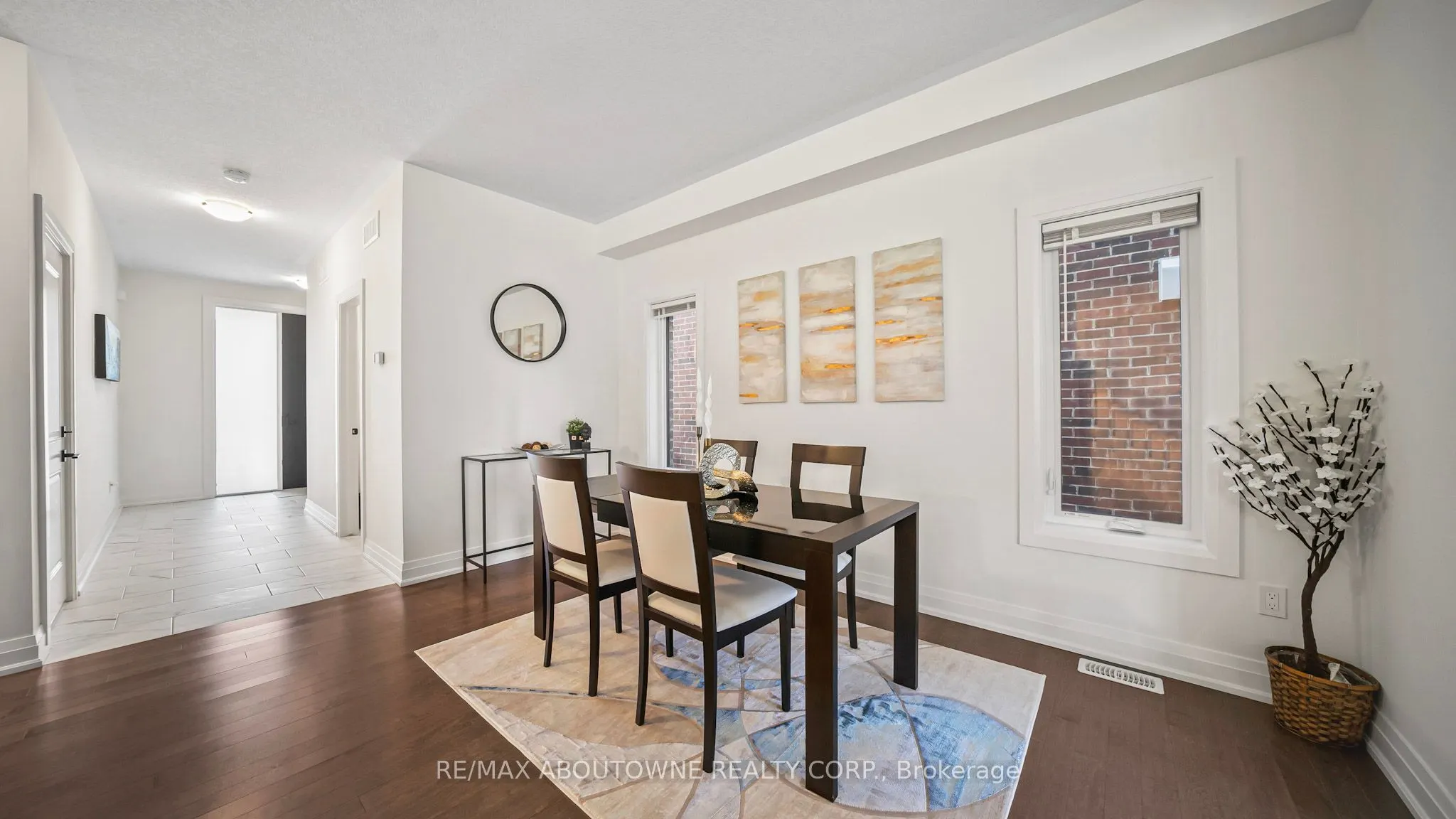 27 Jacob Detweiller Drive