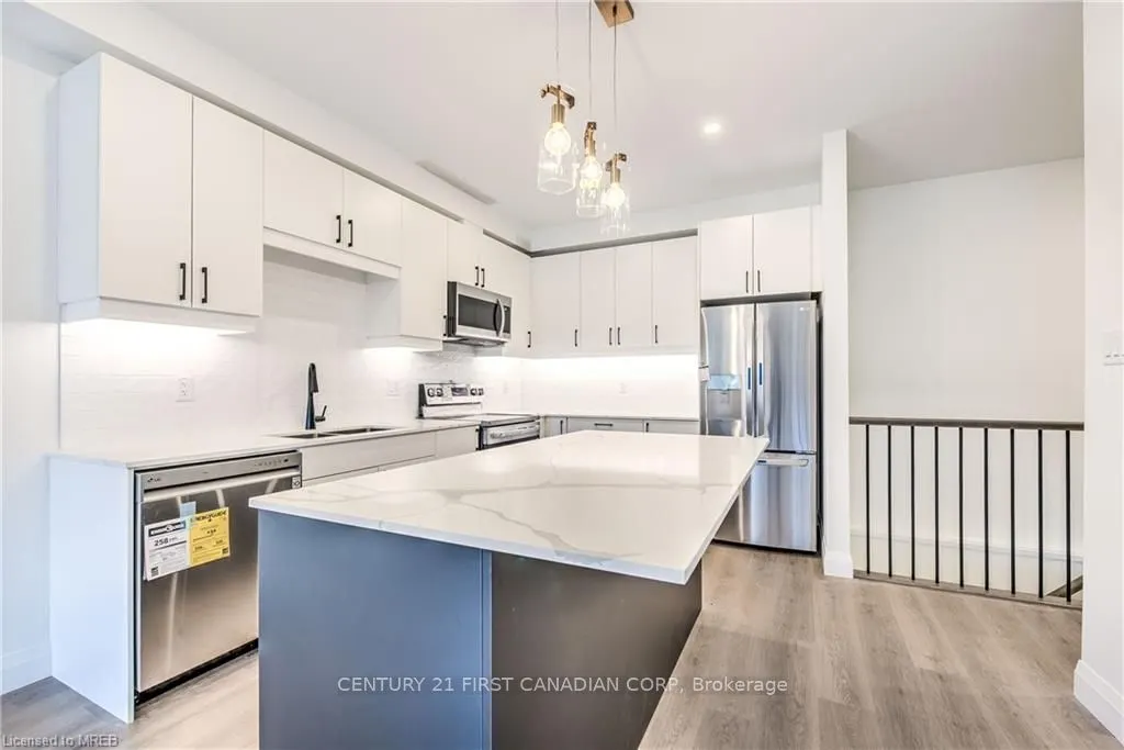 3900 Savoy Street, #33