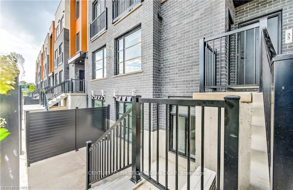 3900 Savoy Street, #33