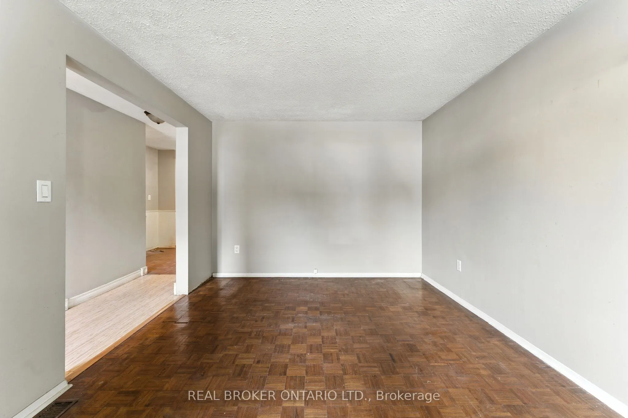 258 Richardson Drive, #U6