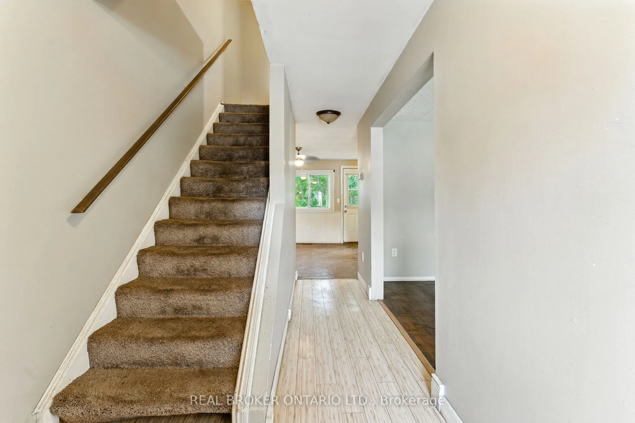 258 Richardson Drive, #U6