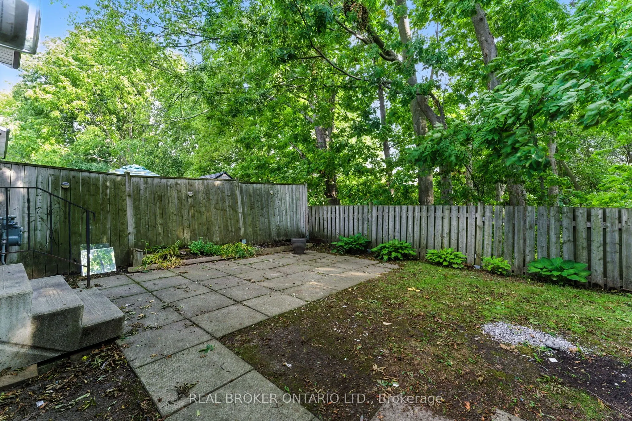 258 Richardson Drive, #U6