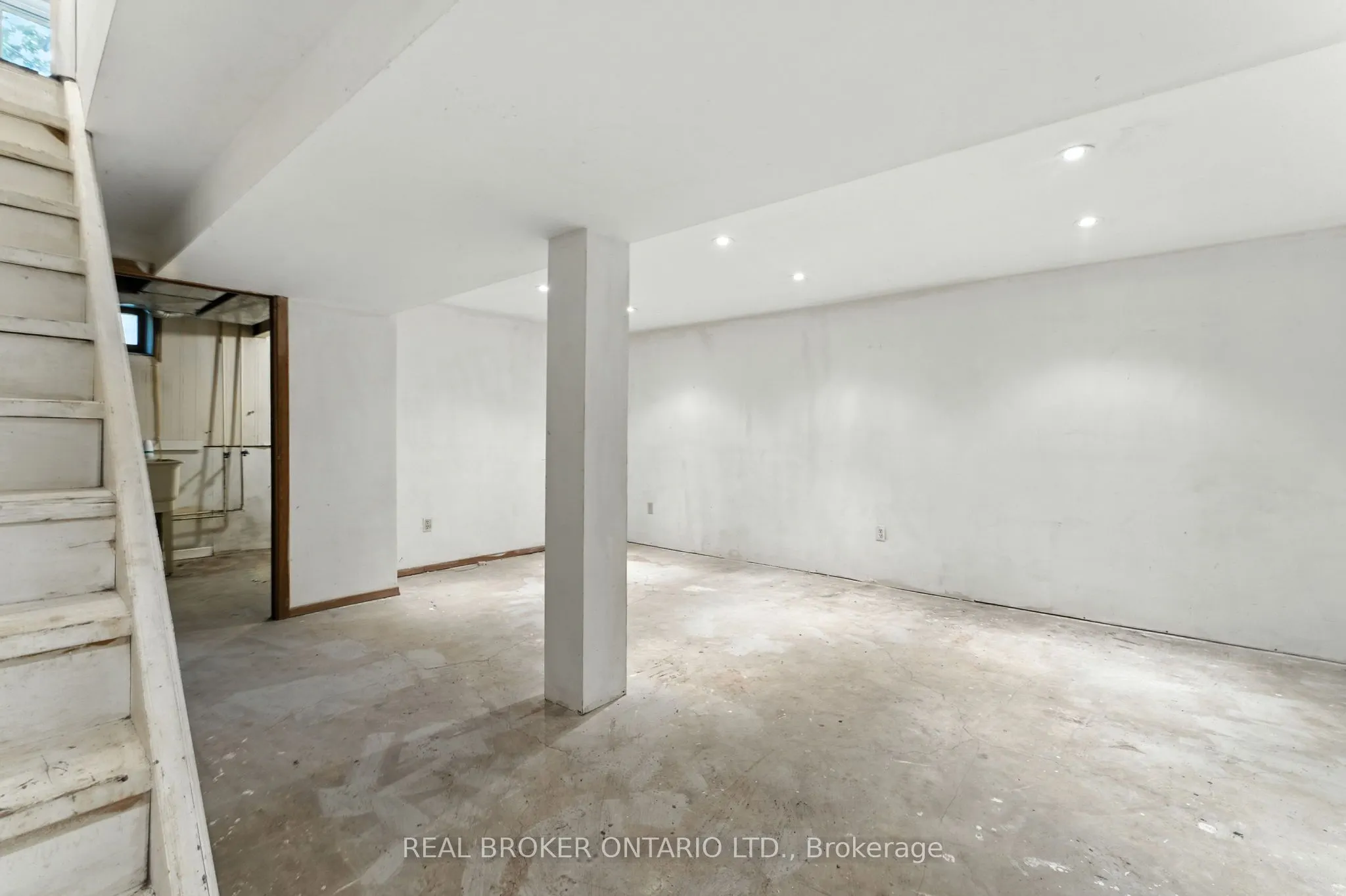 258 Richardson Drive, #U6