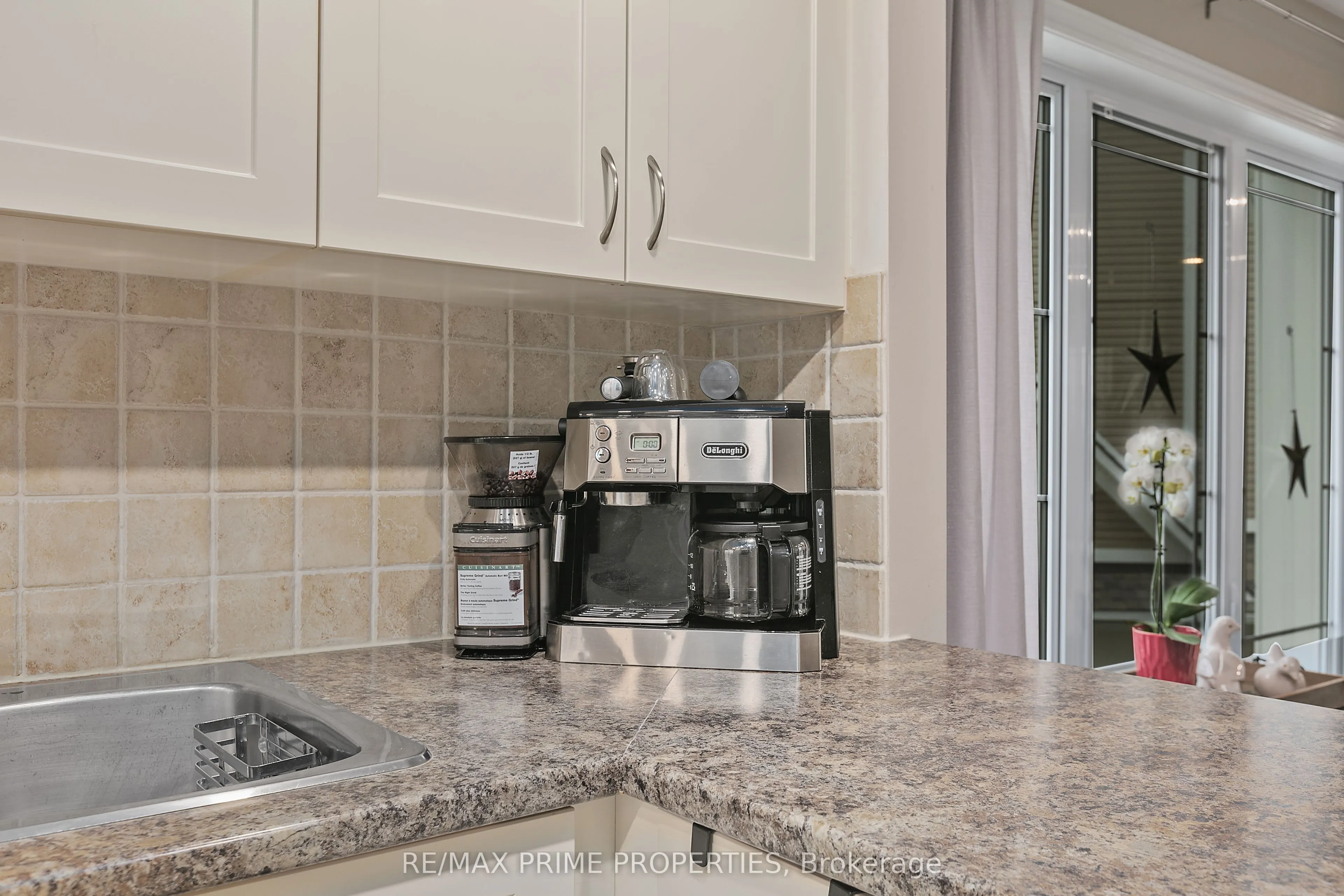 630 LAKERIDGE Drive, #52