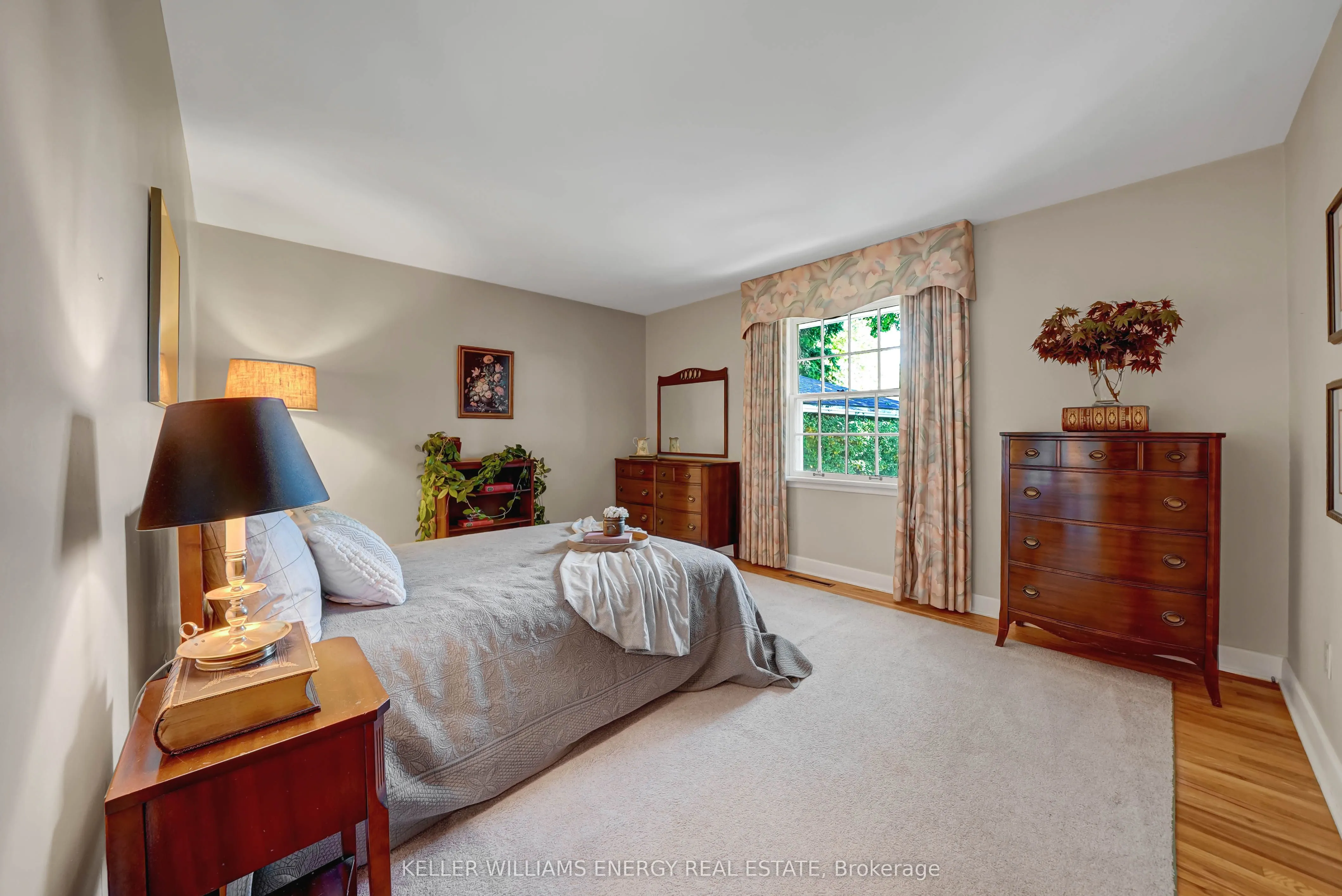 15 Southwood Crescent