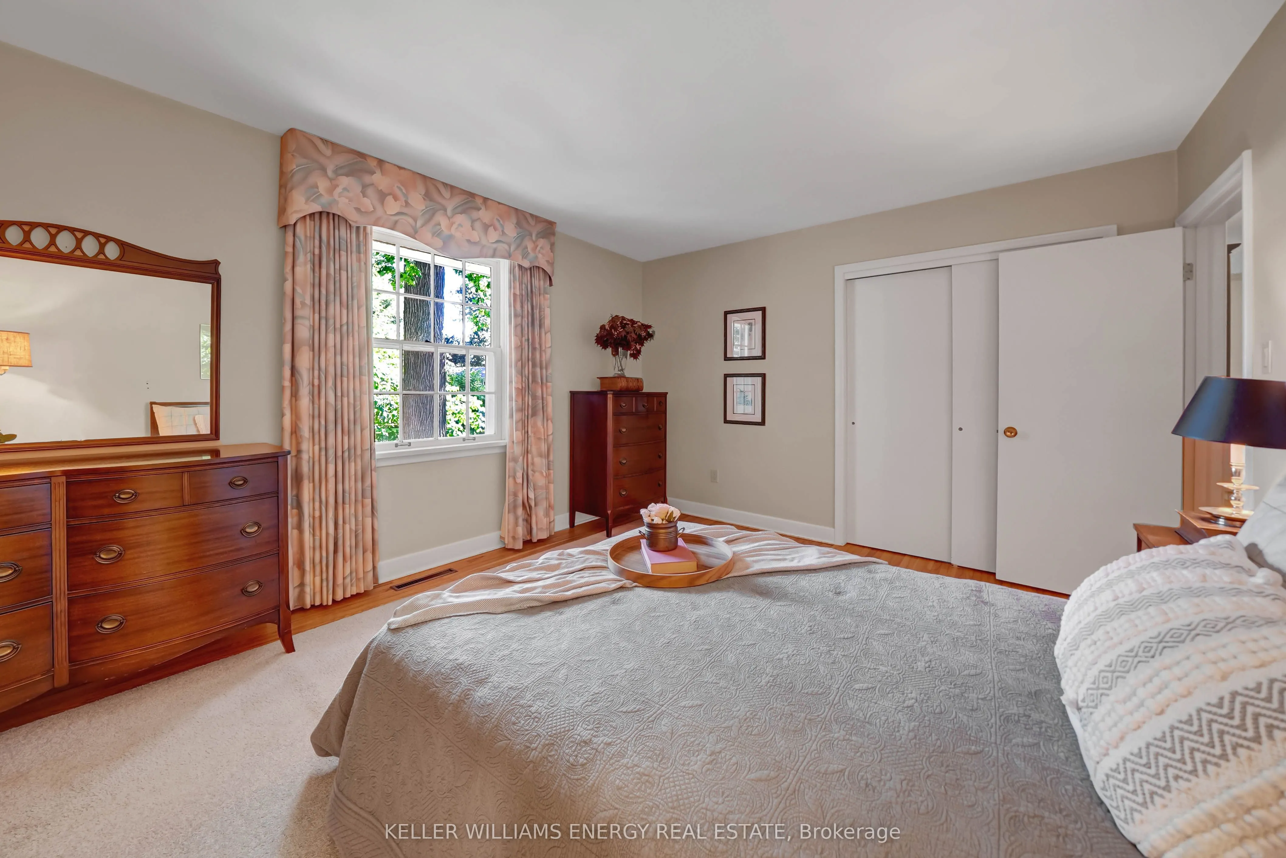 15 Southwood Crescent