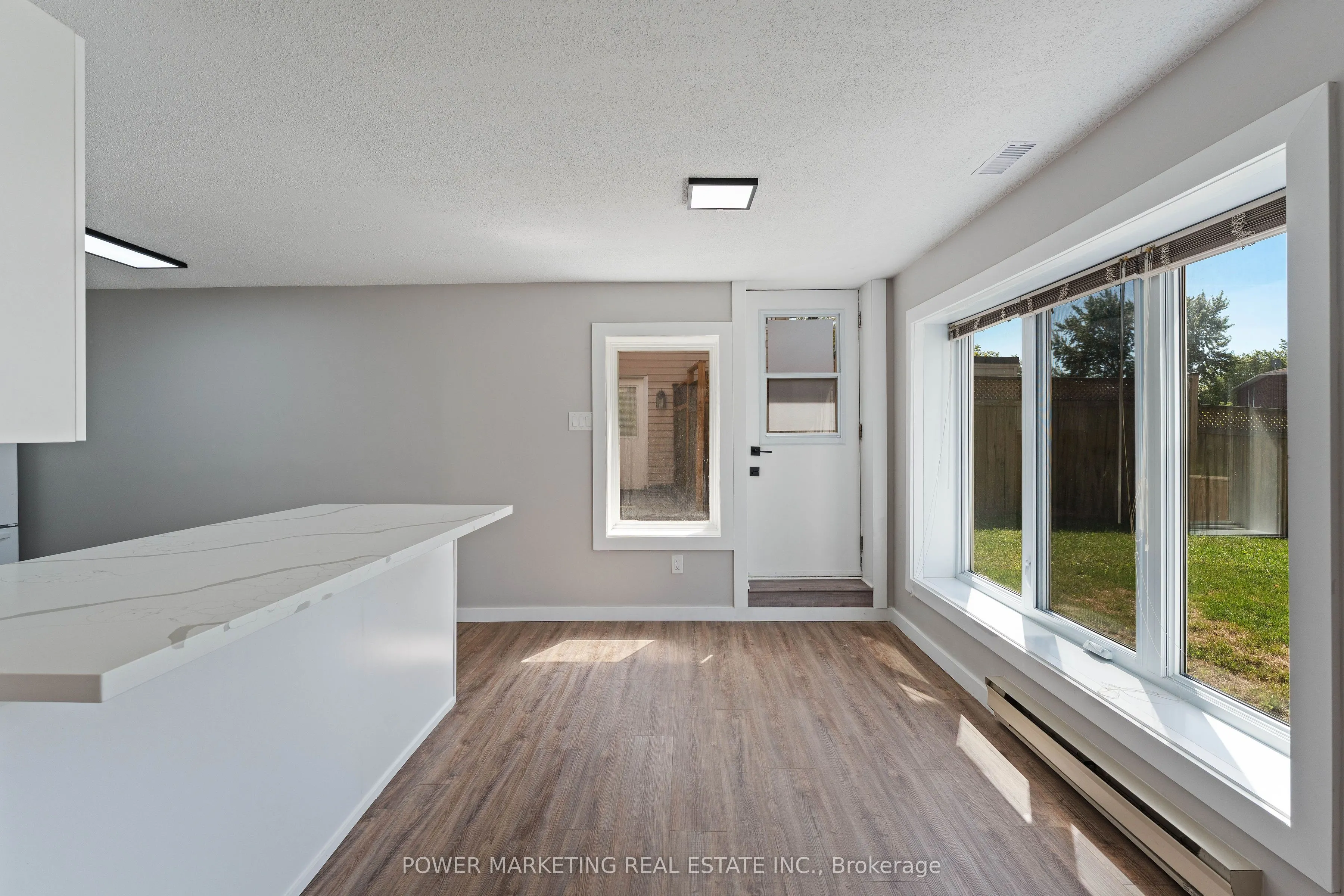 5722 KEMPLANE Court