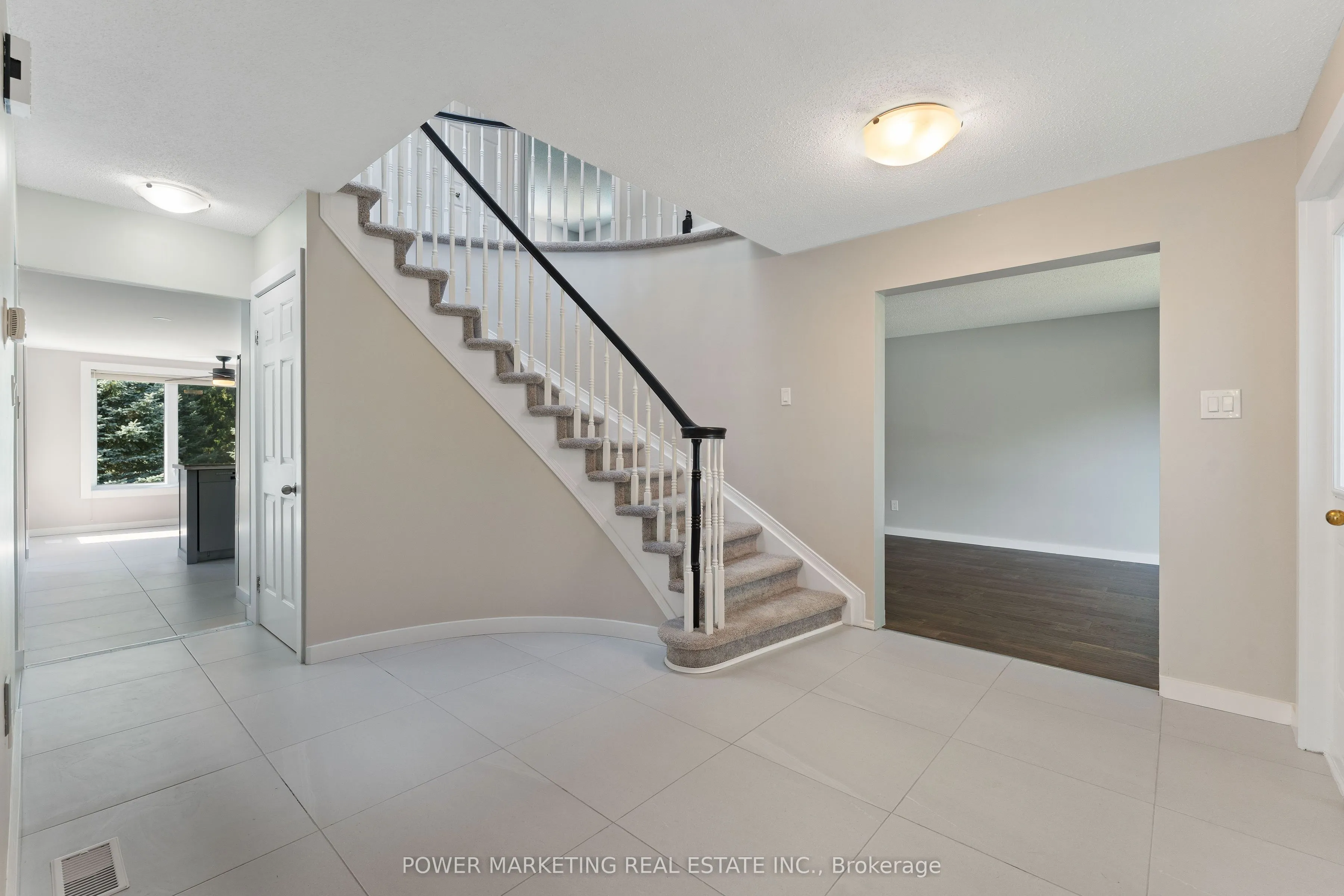5722 KEMPLANE Court