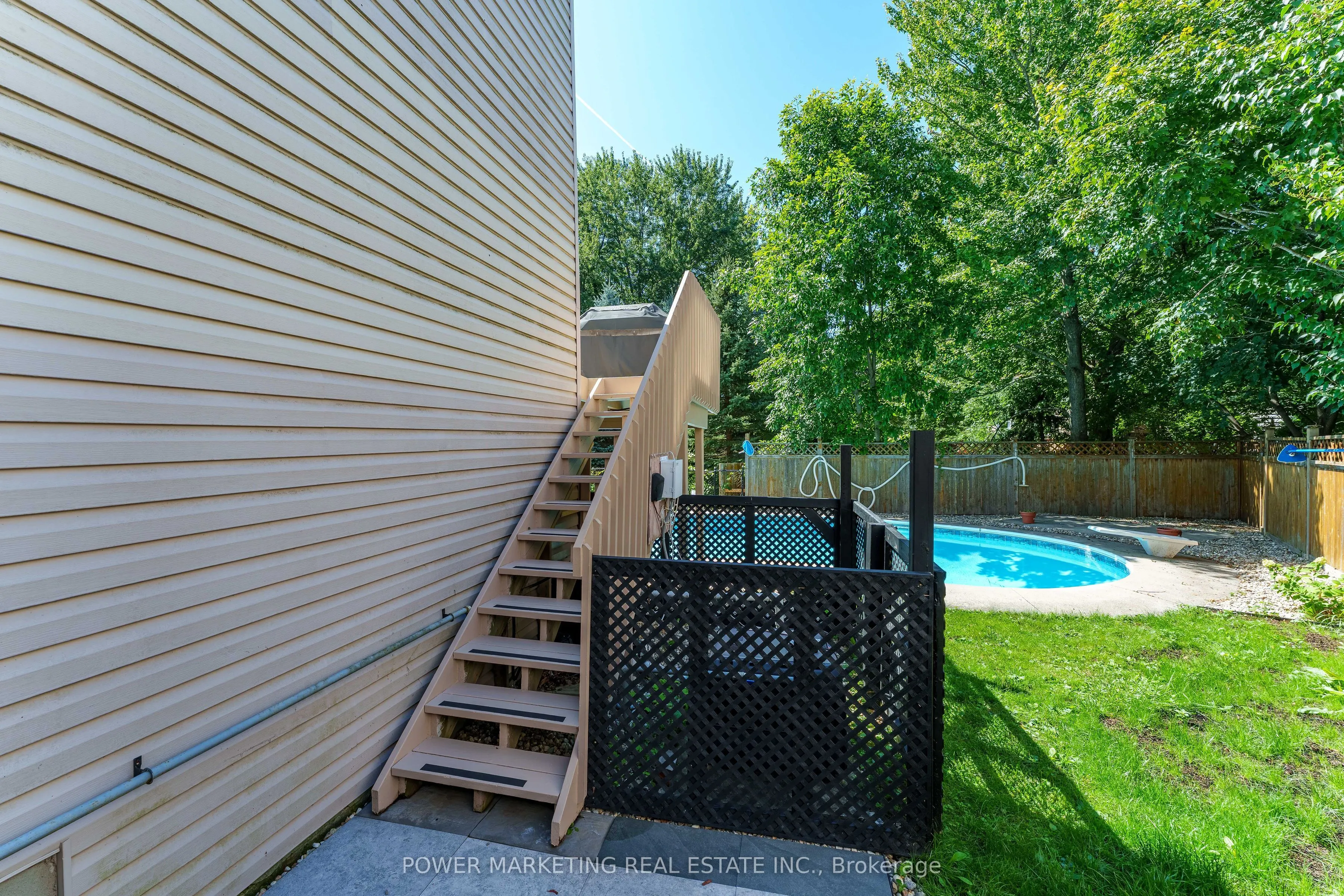 5722 KEMPLANE Court