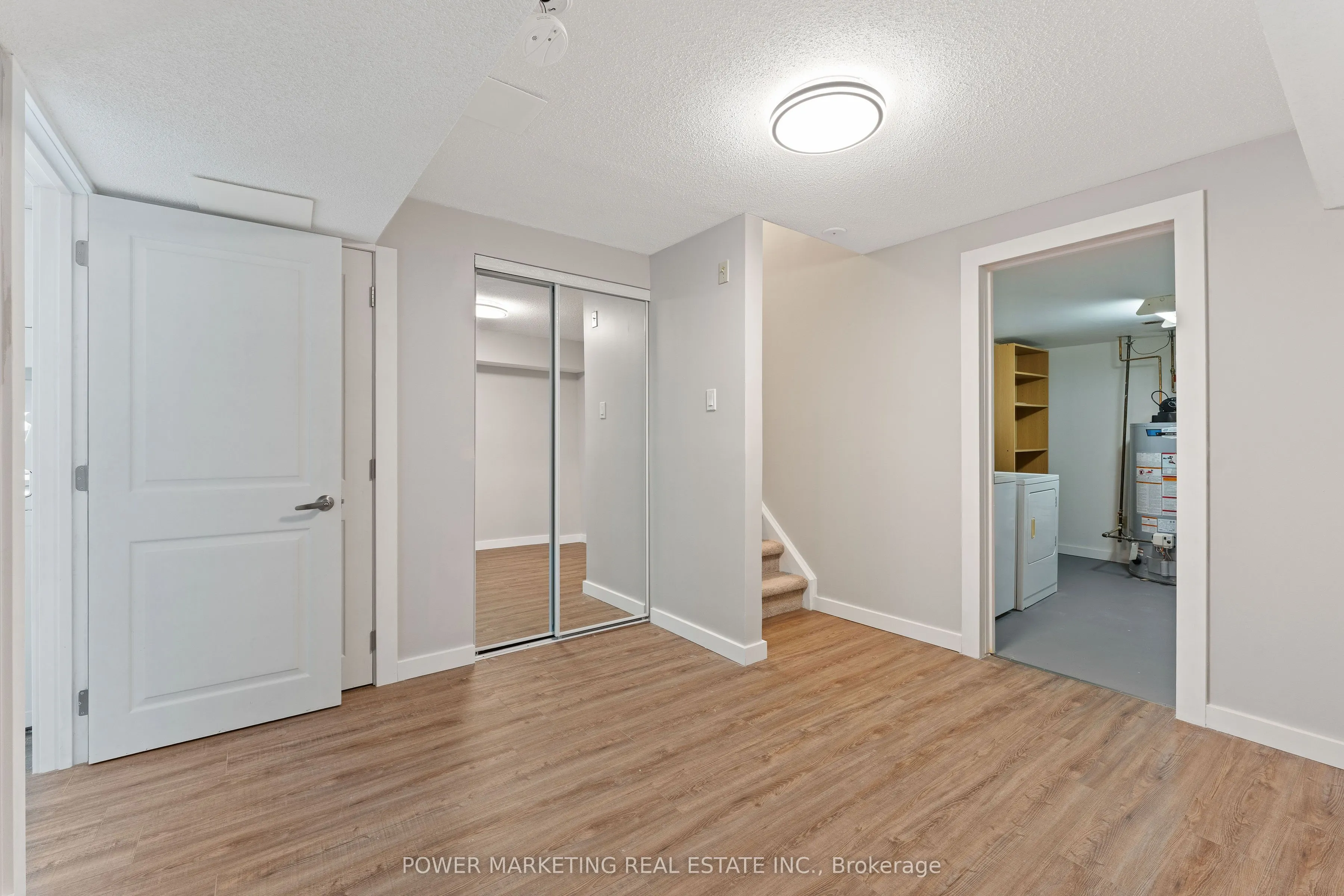 5722 KEMPLANE Court