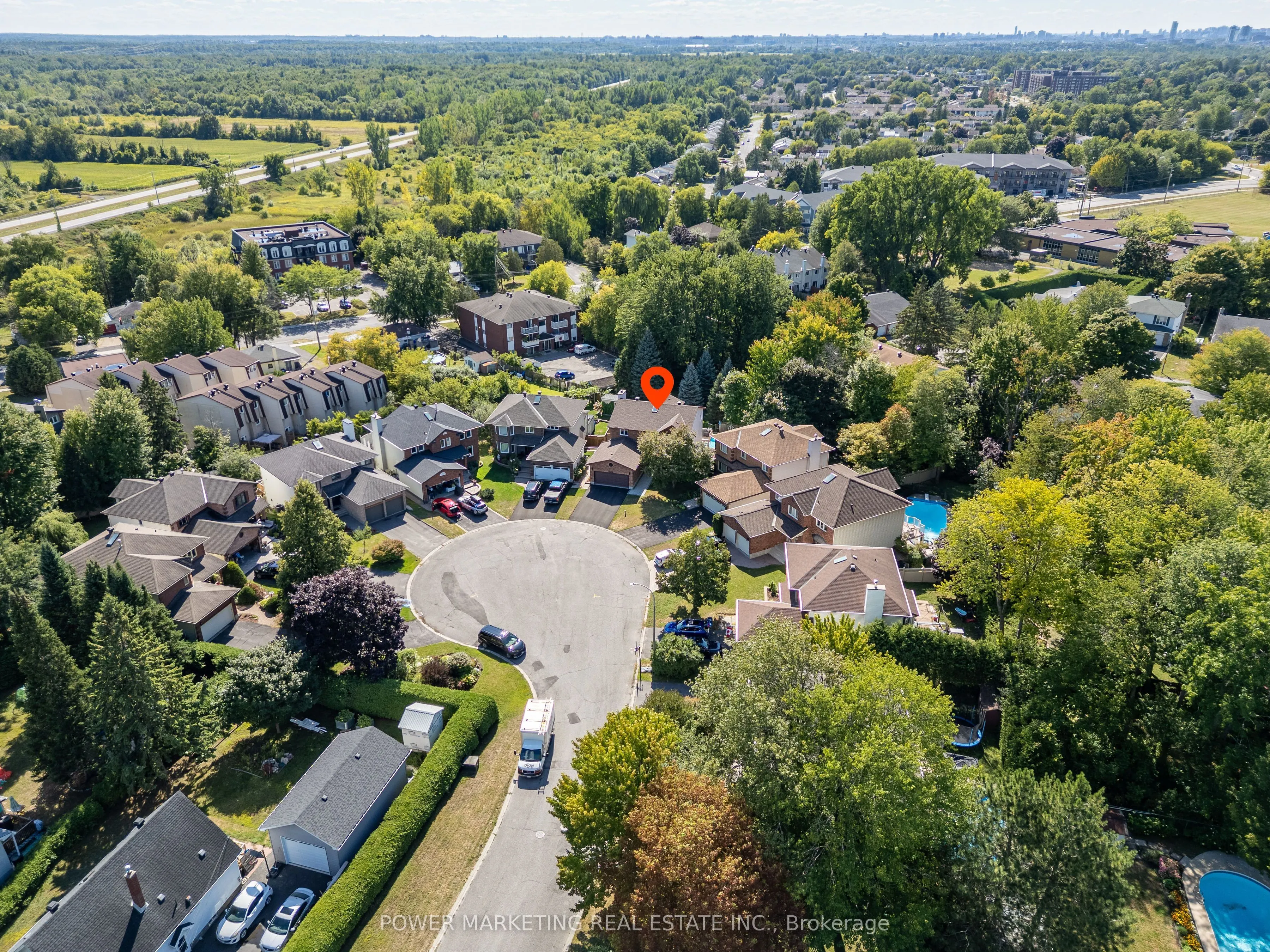 5722 KEMPLANE Court