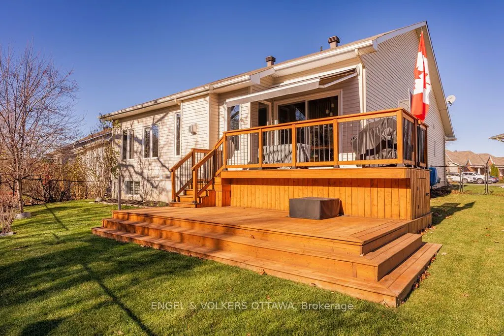 87 Wolff Crescent