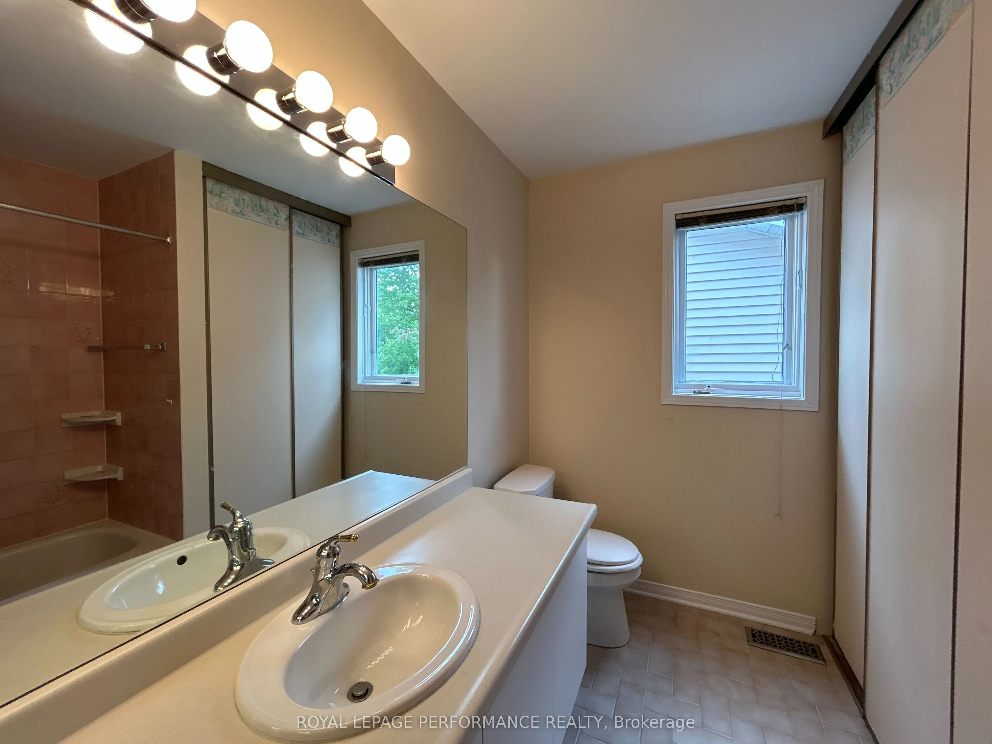 461 Princess Louise Drive
