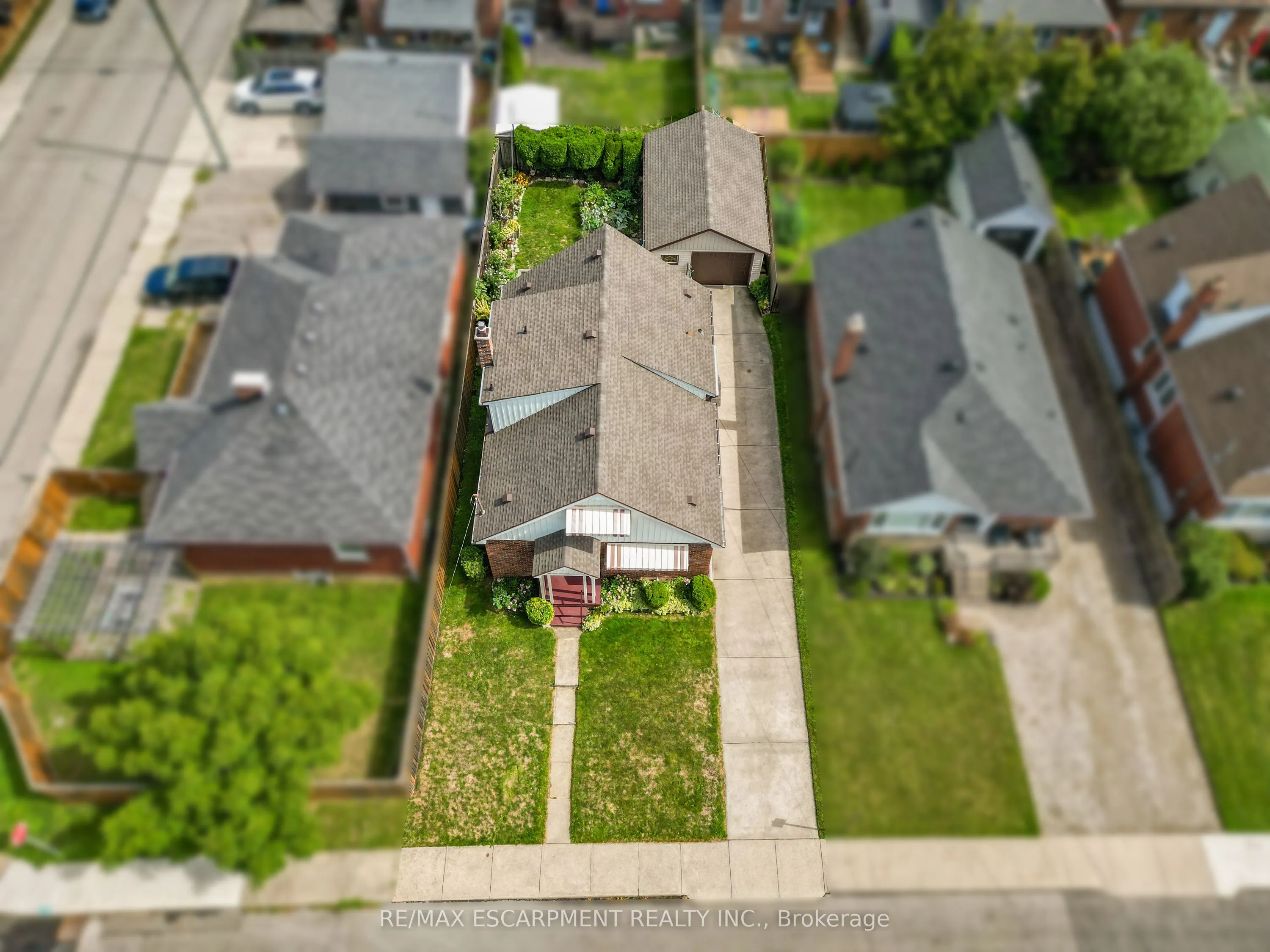 175 Garside Avenue S