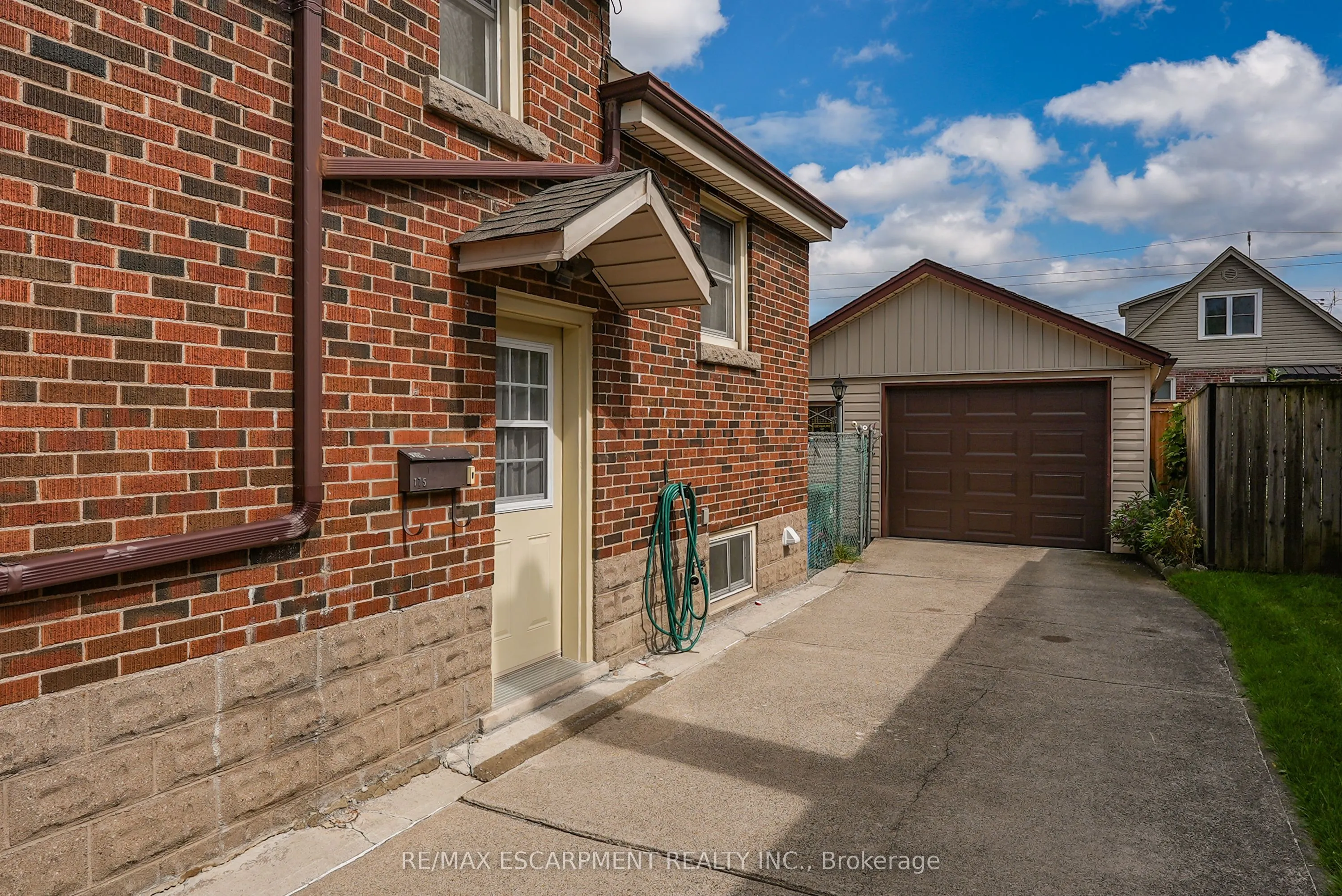 175 Garside Avenue S