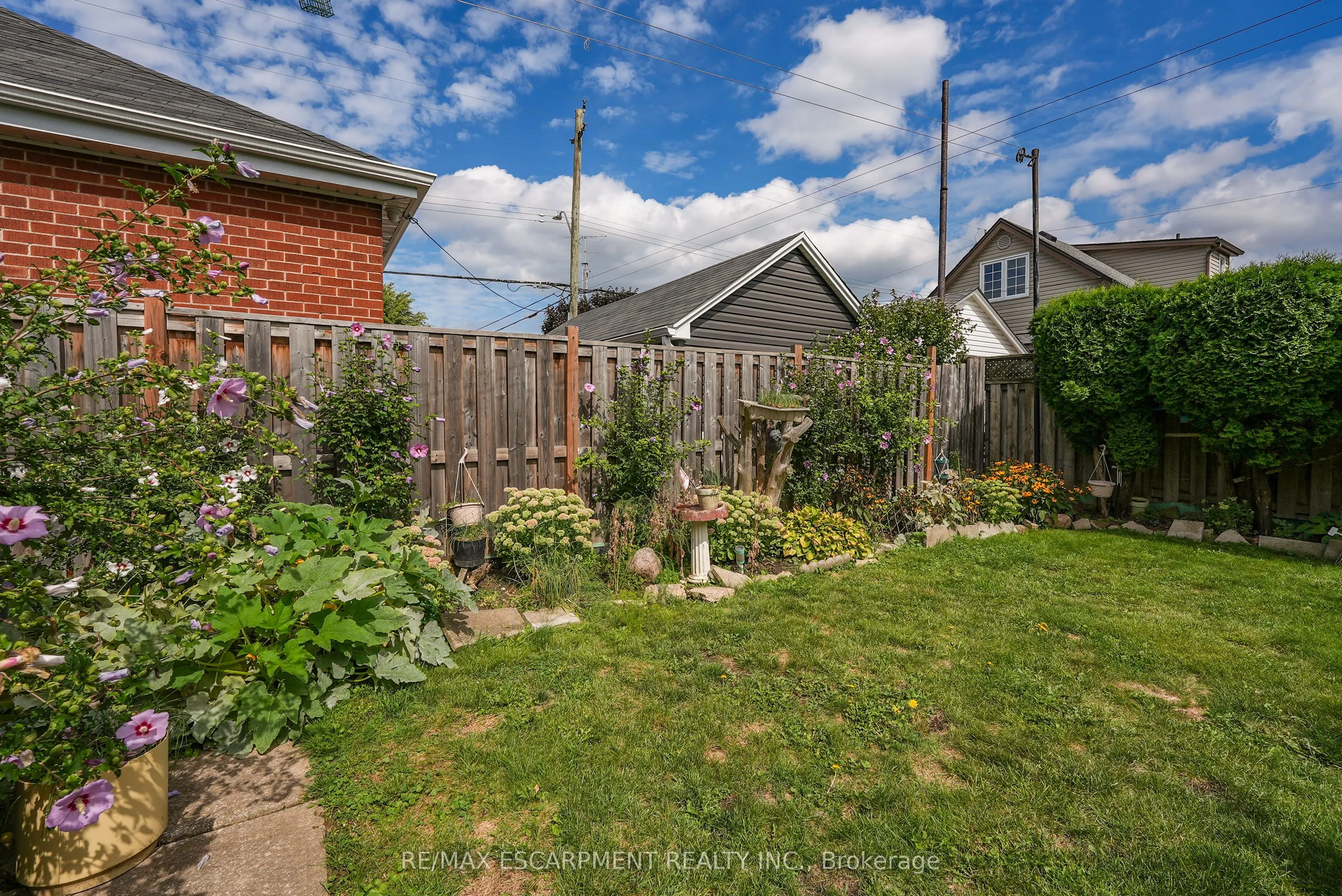 175 Garside Avenue S