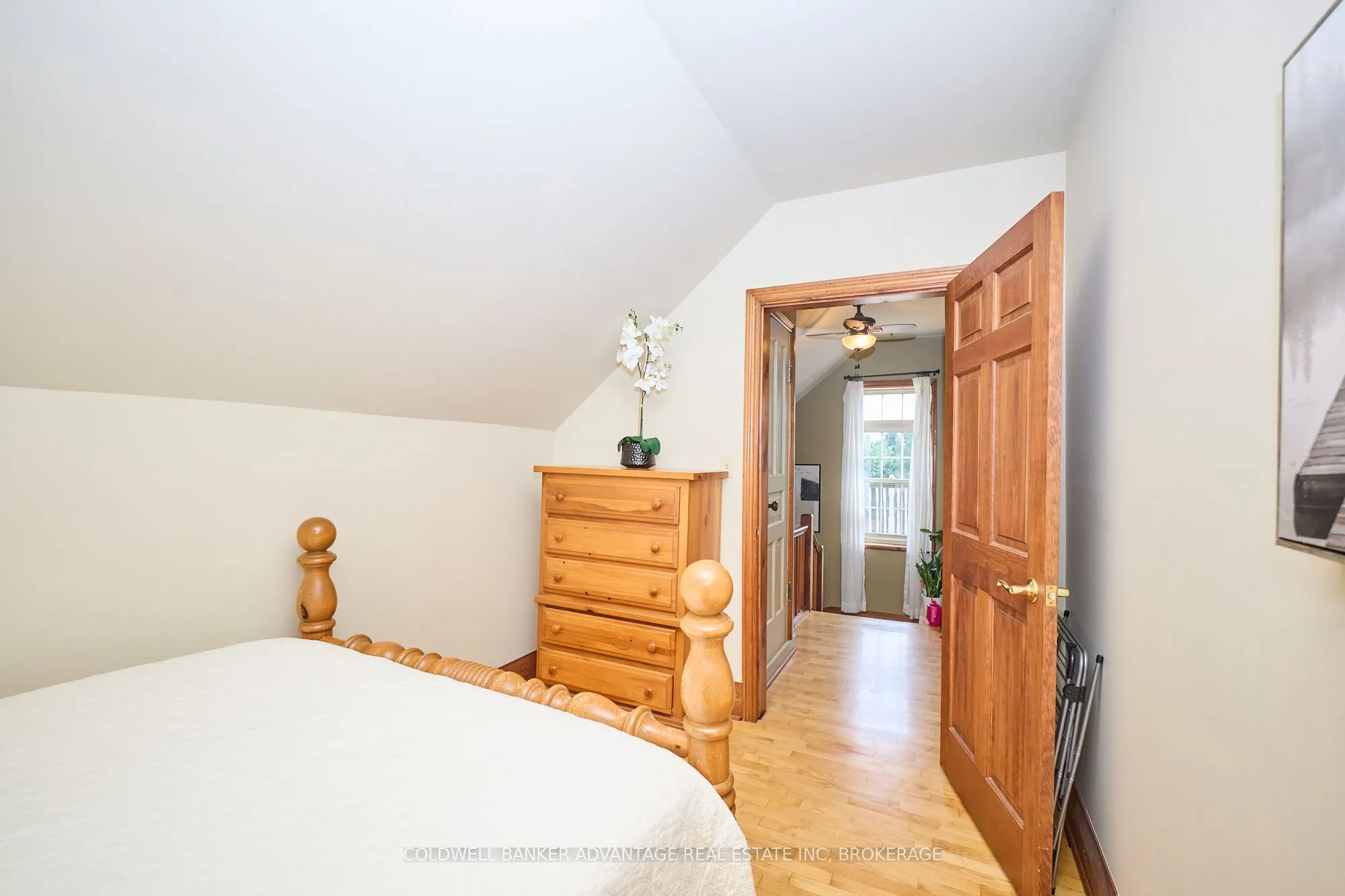 4698 Sandy Cove Drive