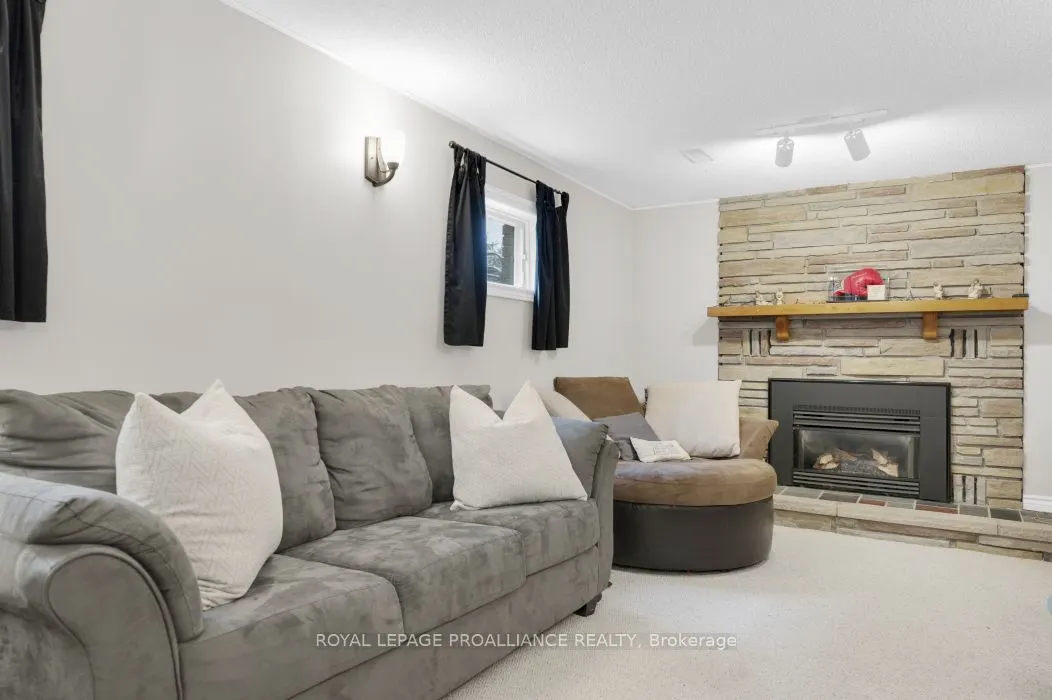 22 Briarwood Crescent
