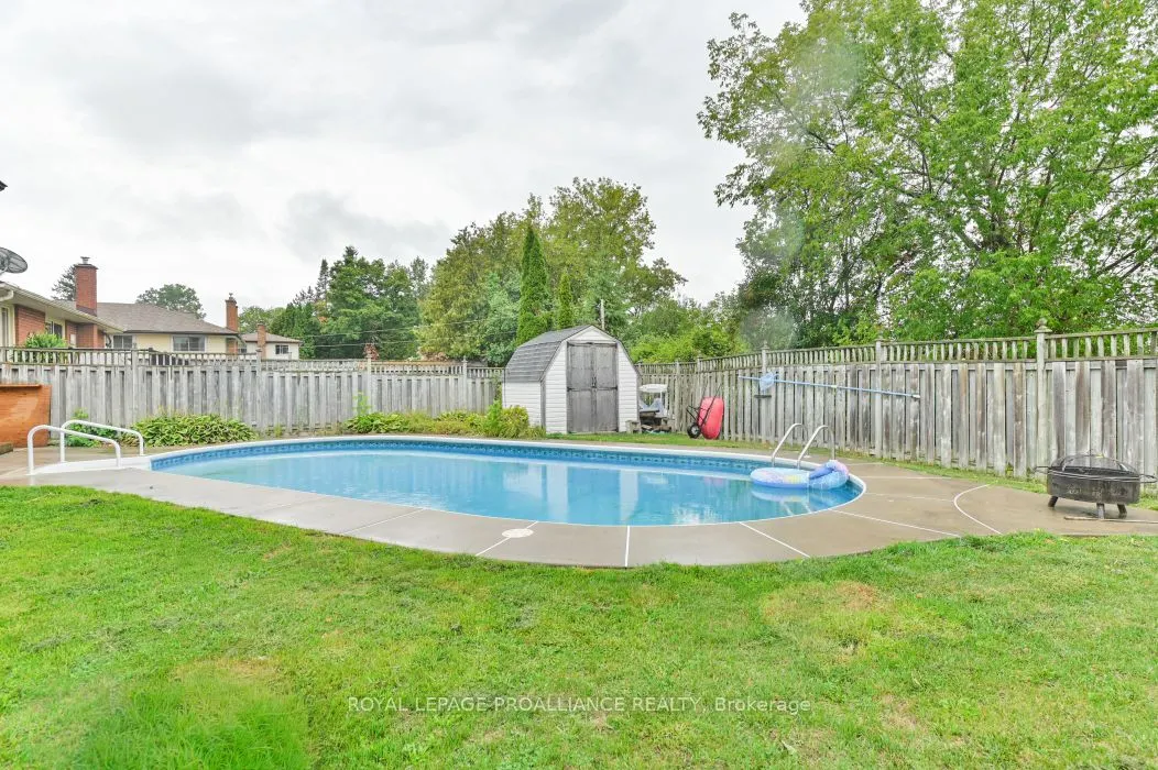 22 Briarwood Crescent