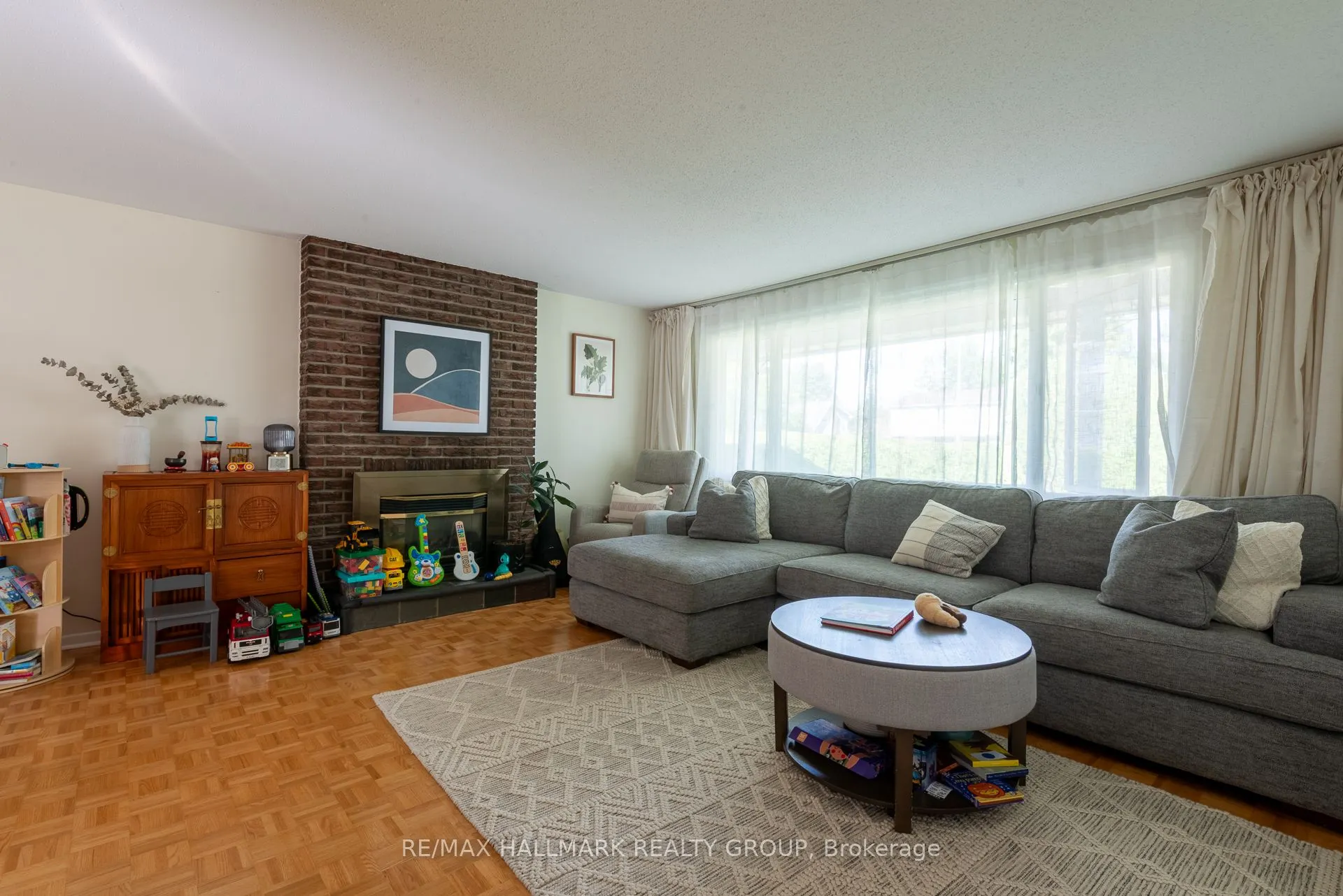2429 Ogilvie Road