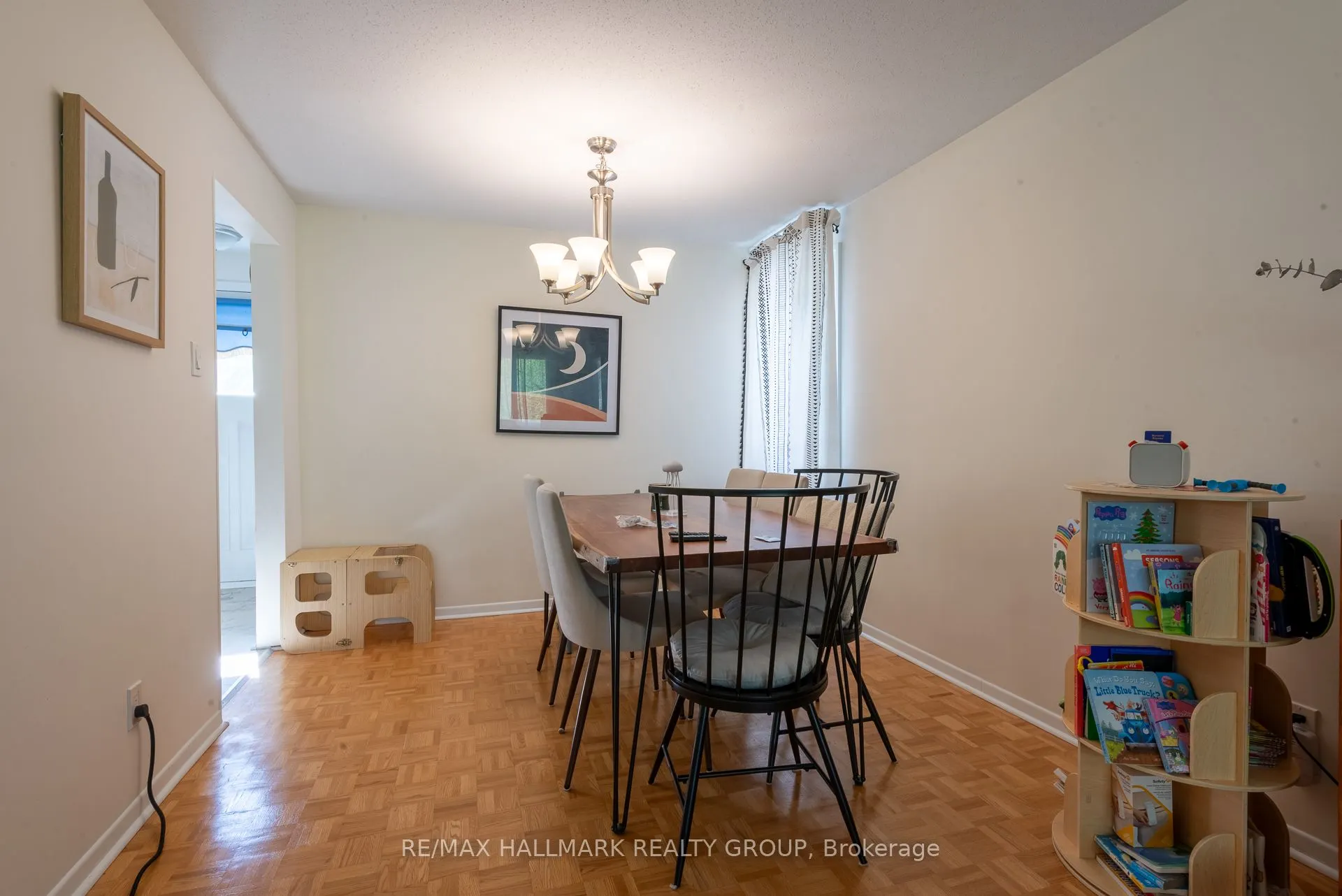 2429 Ogilvie Road