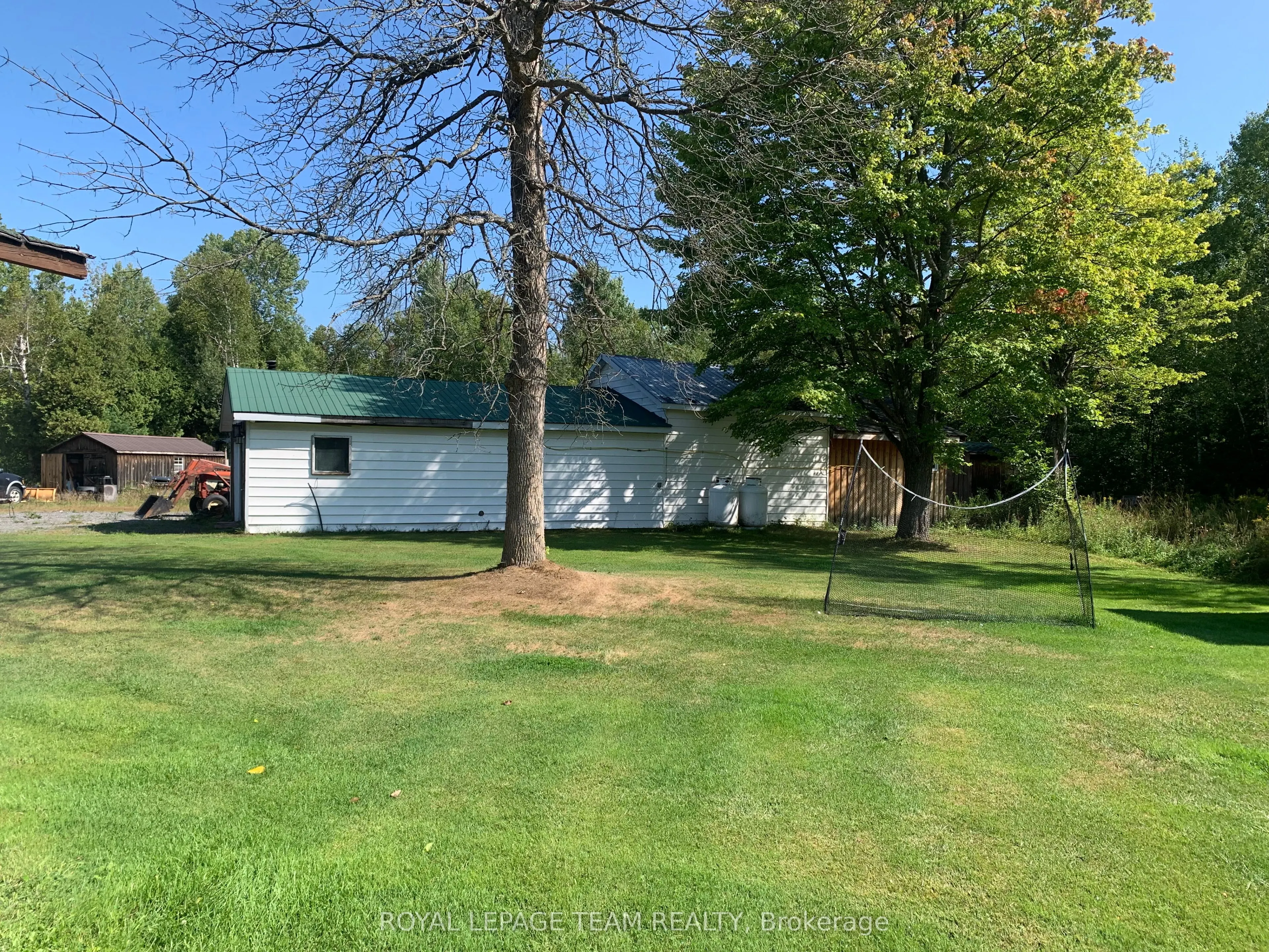 690 Limerick Road