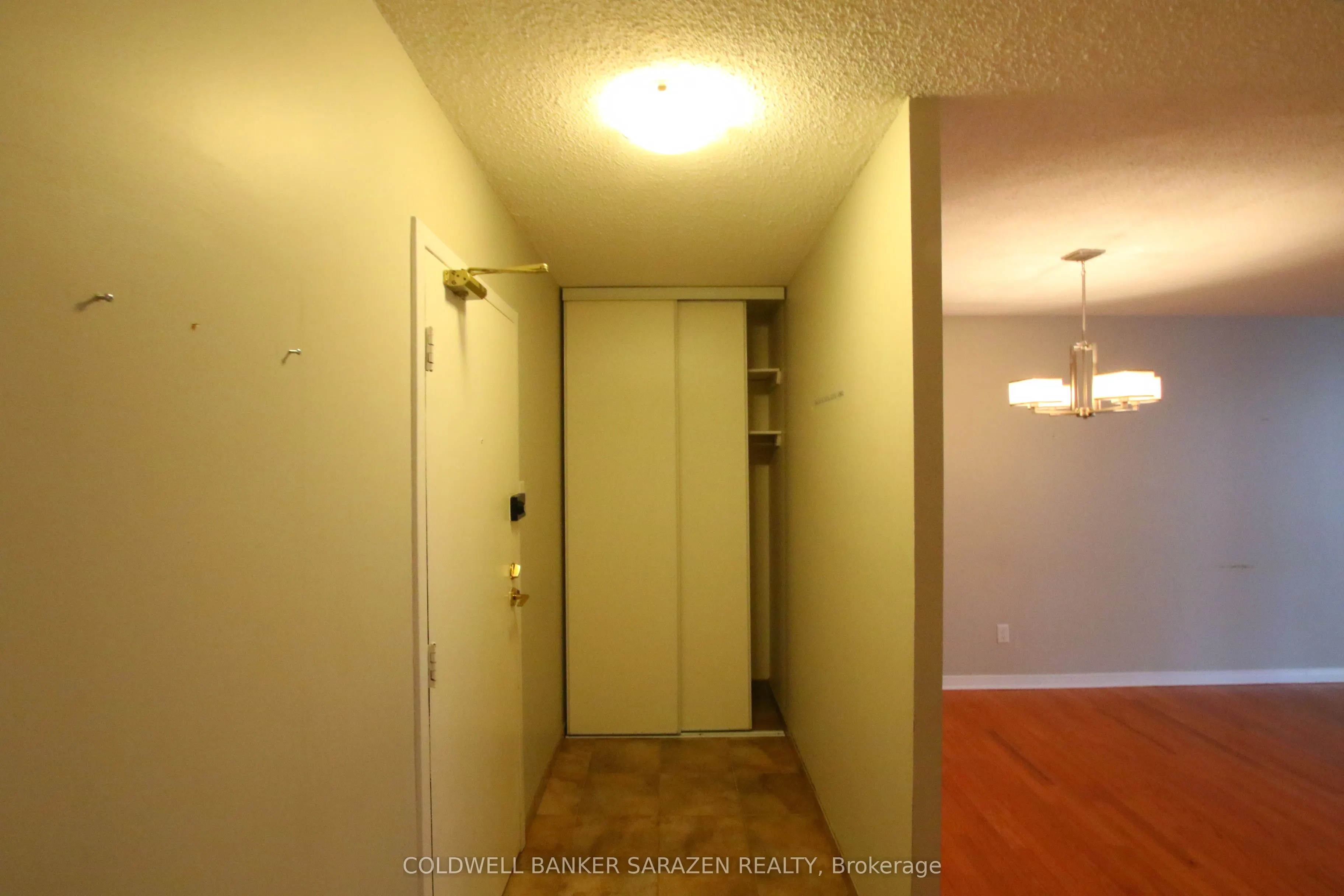 141 SOMERSET Street W, #606