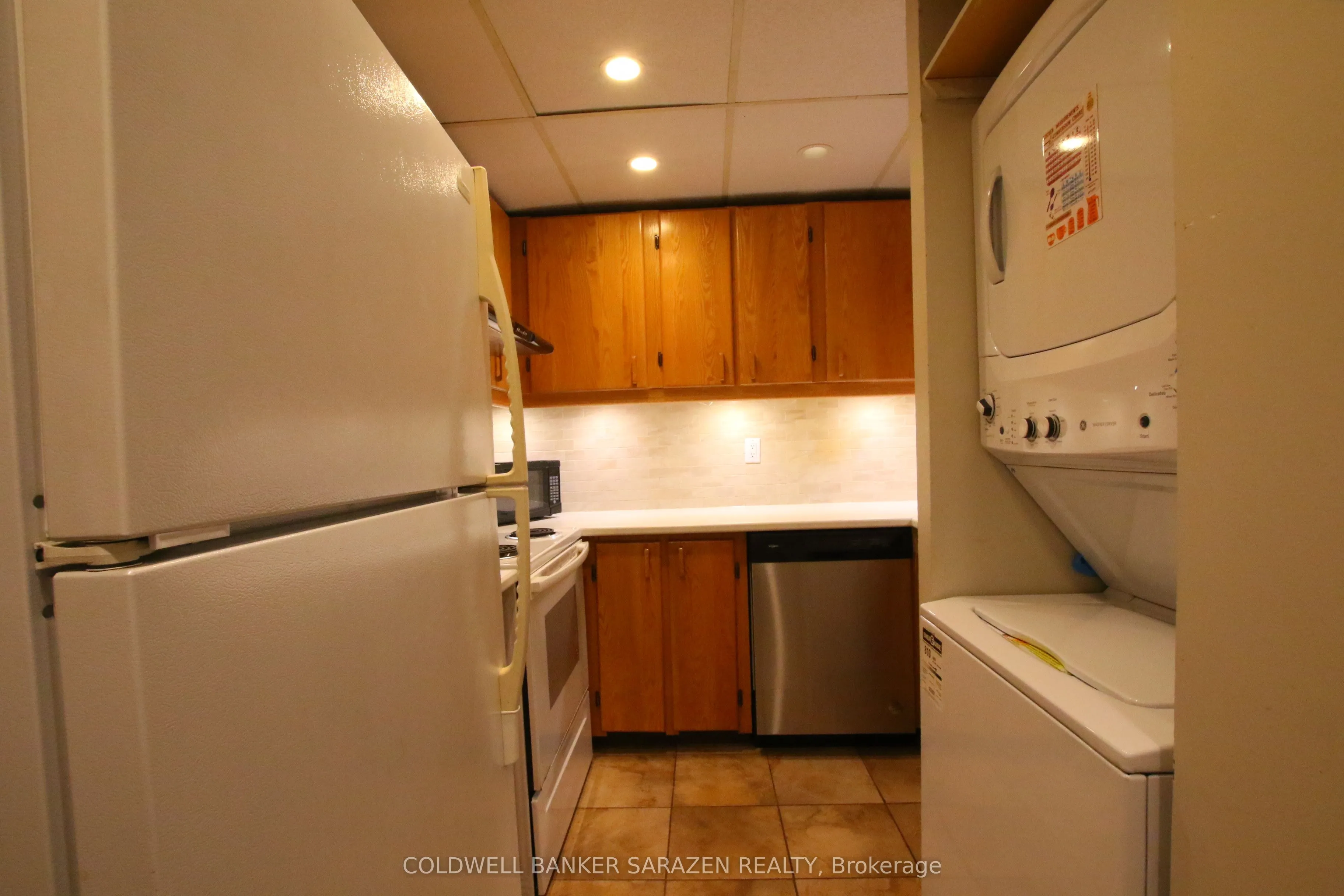 141 SOMERSET Street W, #606
