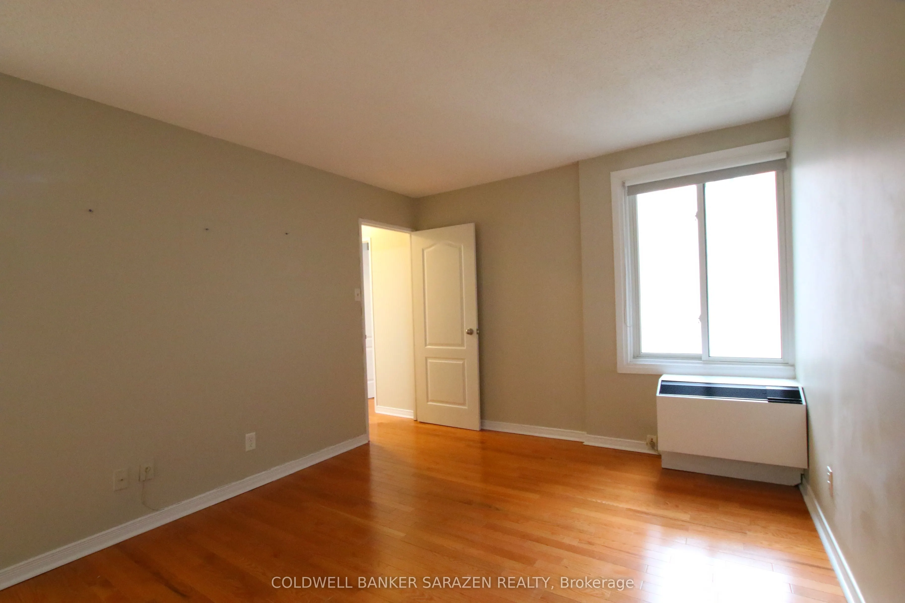 141 SOMERSET Street W, #606